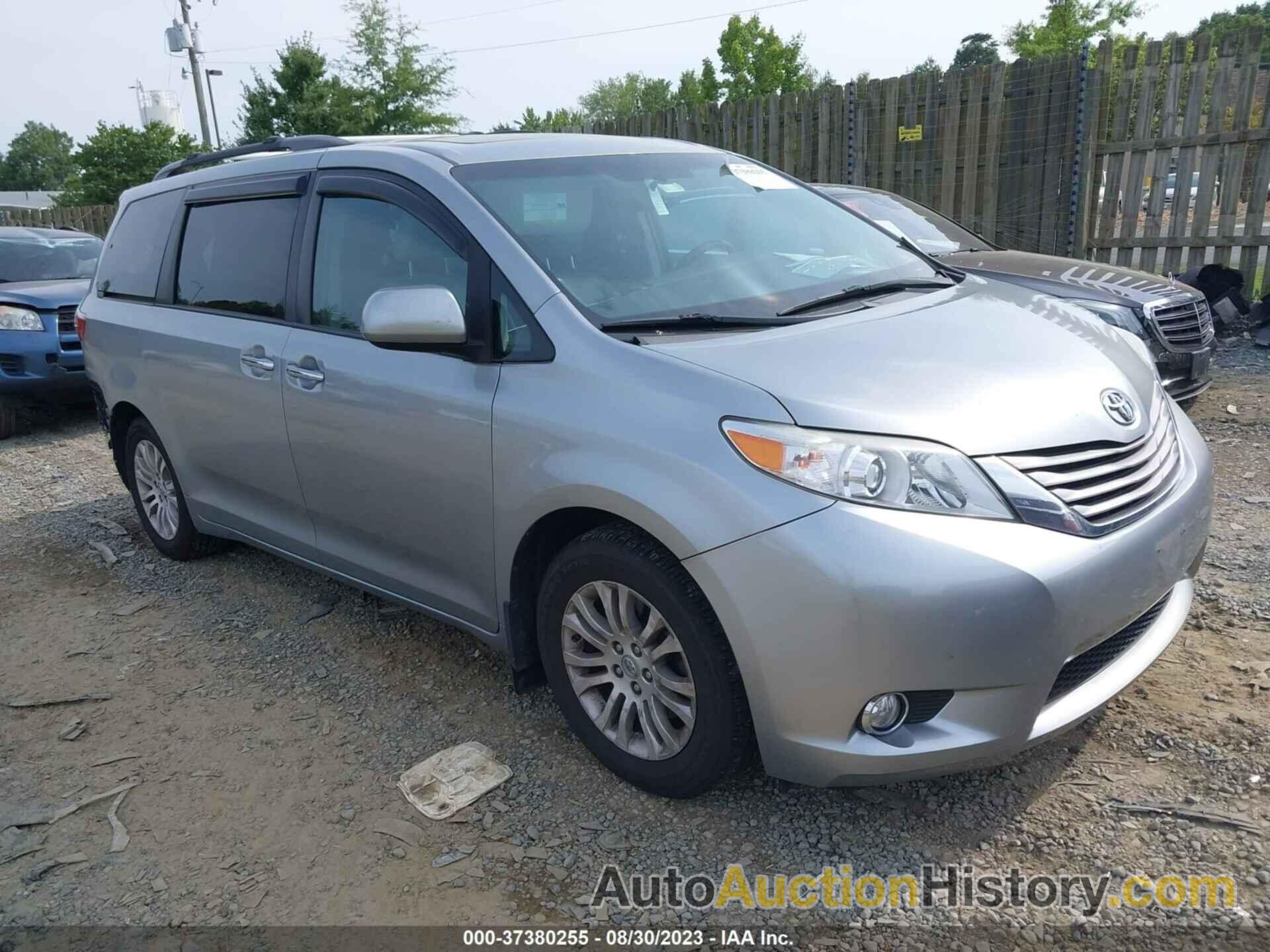 TOYOTA SIENNA XLE AUTO ACCESS, 5TDYZ3DC0HS834695