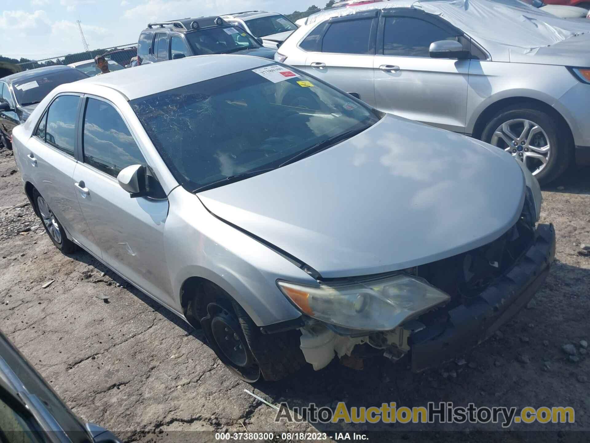 TOYOTA CAMRY LE, 4T1BF1FK7CU028540