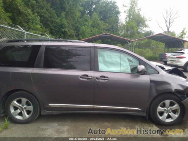 TOYOTA SIENNA LE 8 PASSENGER, 5TDKZ3DC3KS004242