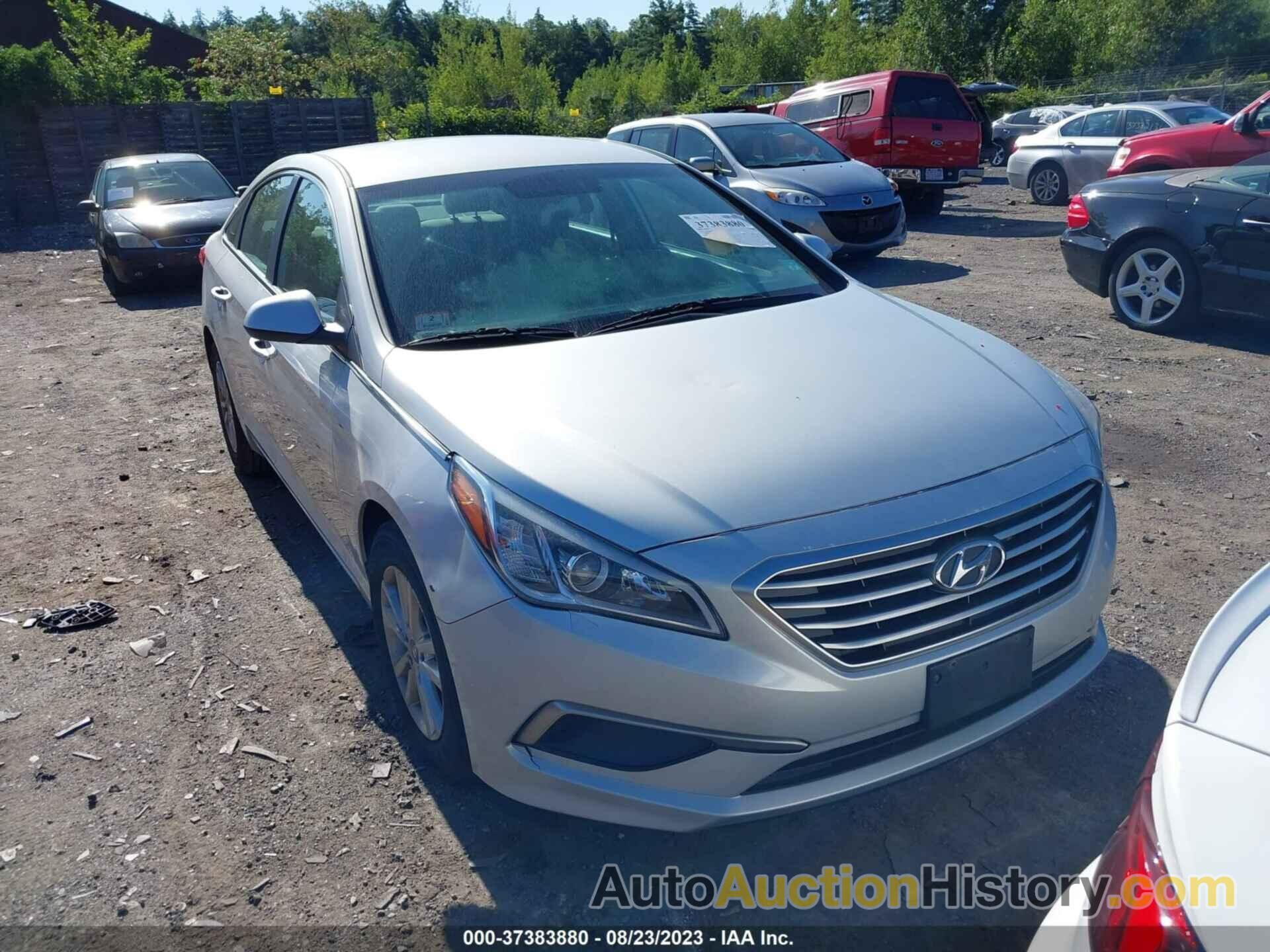 HYUNDAI SONATA 2.4L SE, 5NPE24AF3GH284280