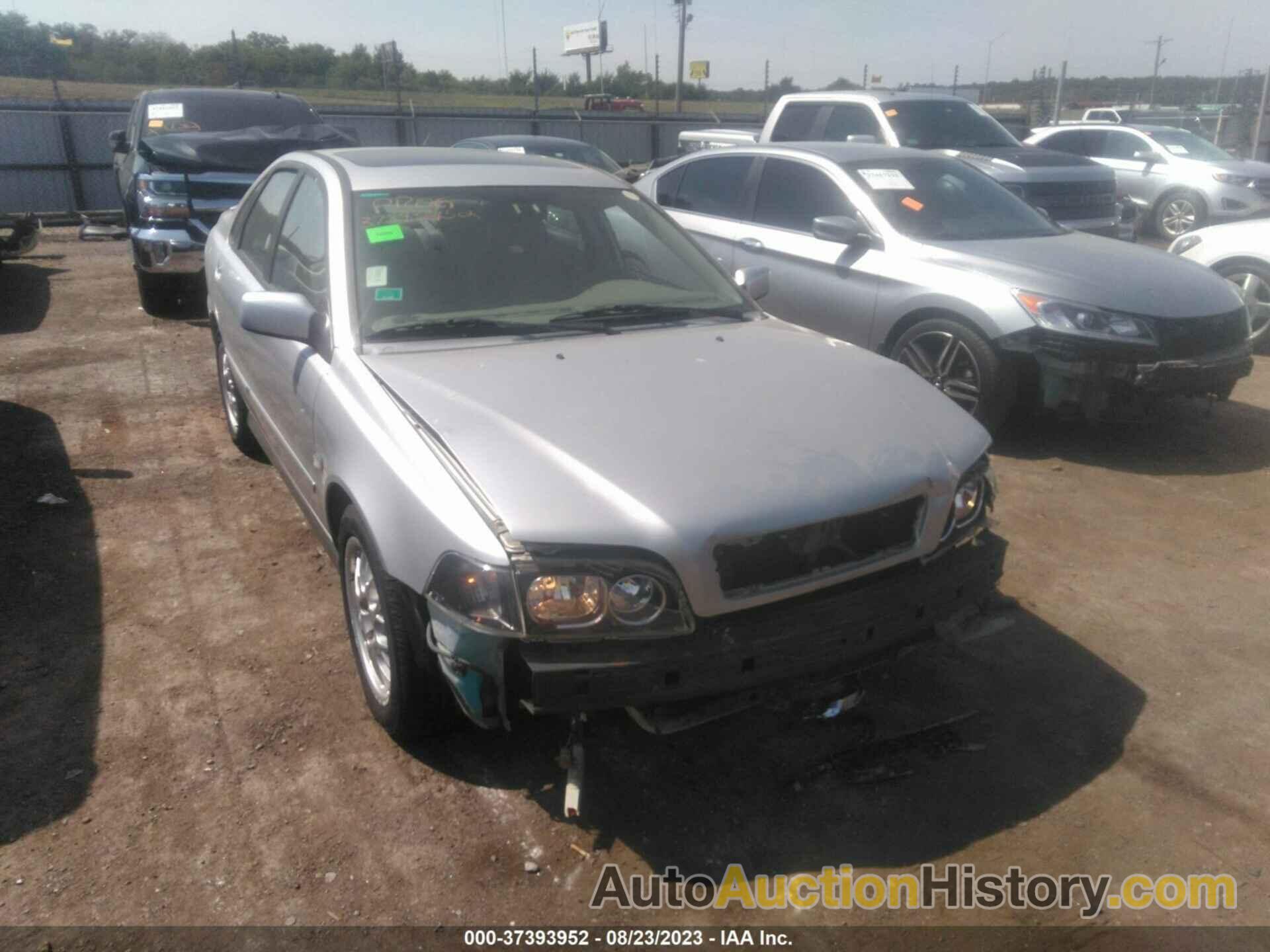 VOLVO S40, YV1VS27564F033353