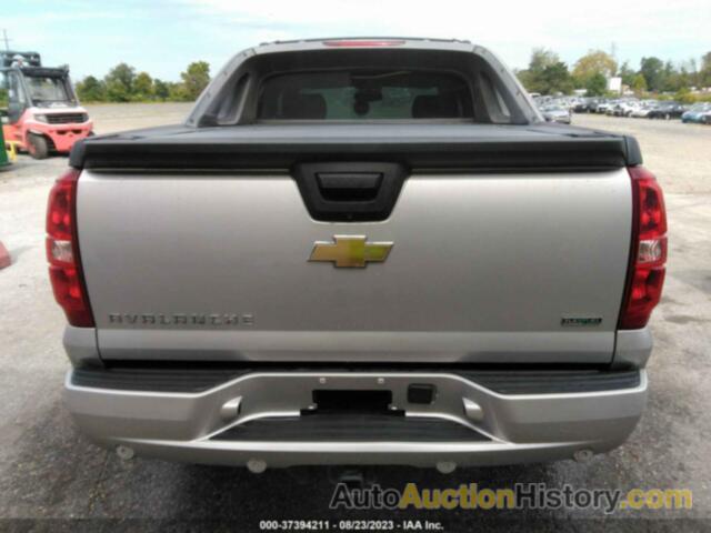 CHEVROLET AVALANCHE 1500 LS, 3GNTKEE38BG401955