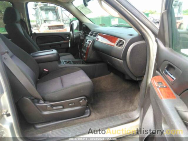 CHEVROLET AVALANCHE 1500 LS, 3GNTKEE38BG401955