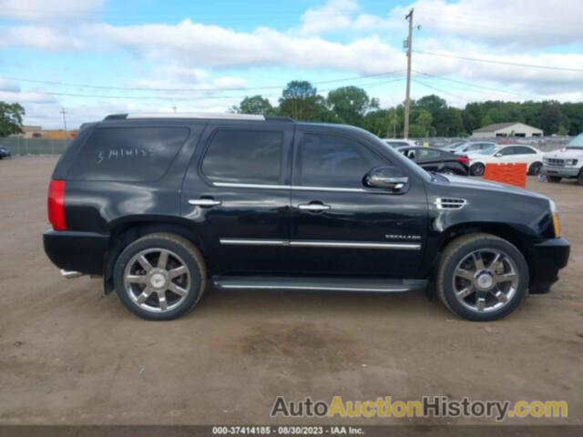 CADILLAC ESCALADE LUXURY, 1GYS4BEF5BR232074