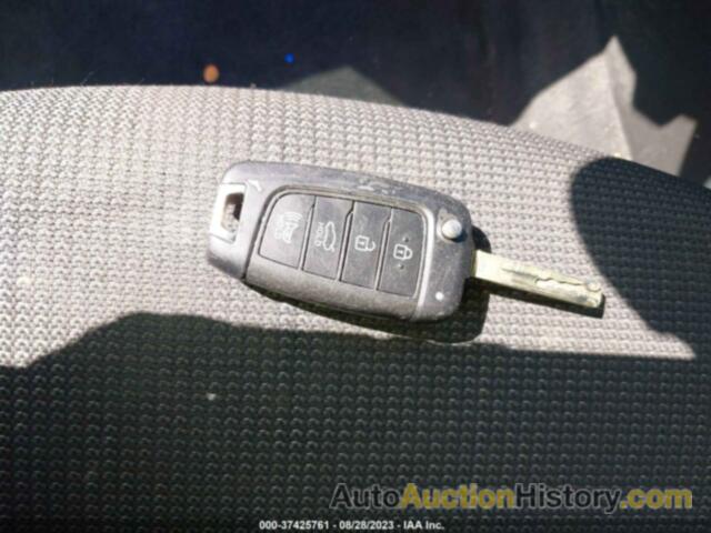 HYUNDAI ACCENT SE, 3KPC24A33JE018301