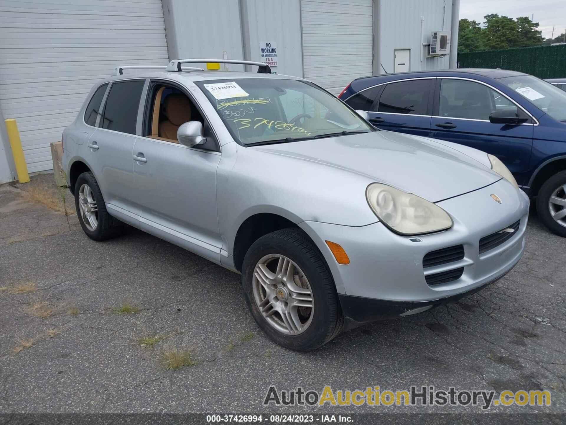 PORSCHE CAYENNE, WP1AA29P26LA26117