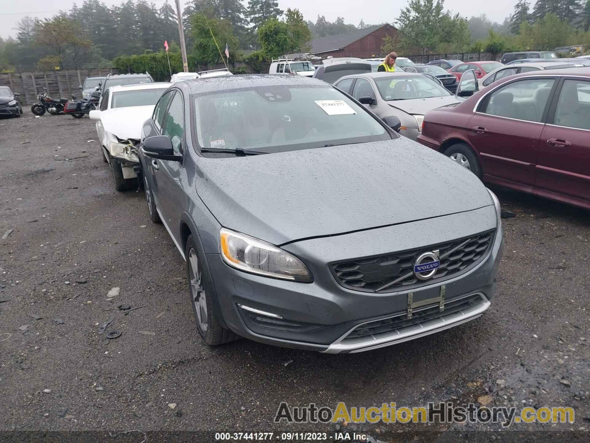 VOLVO S60 CROSS COUNTRY, YV440MUM2H2004876