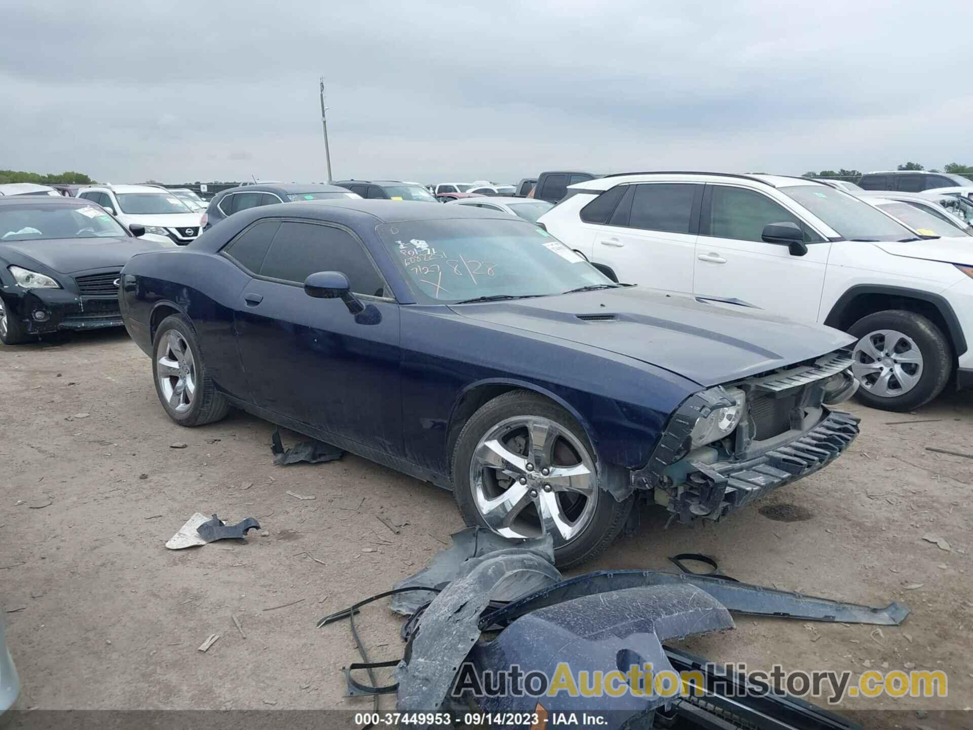 DODGE CHALLENGER SXT, 2C3CDYAG2EH247345