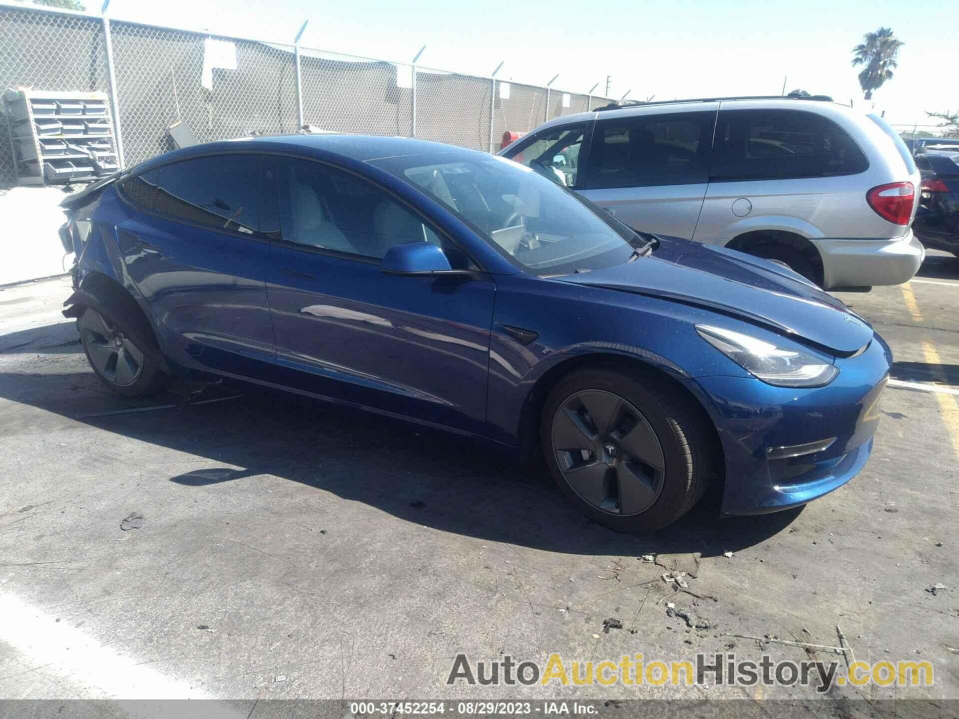 TESLA MODEL 3 LONG RANGE DUAL MOTOR ALL-WHEEL DRIVE, 5YJ3E1EB4NF181515