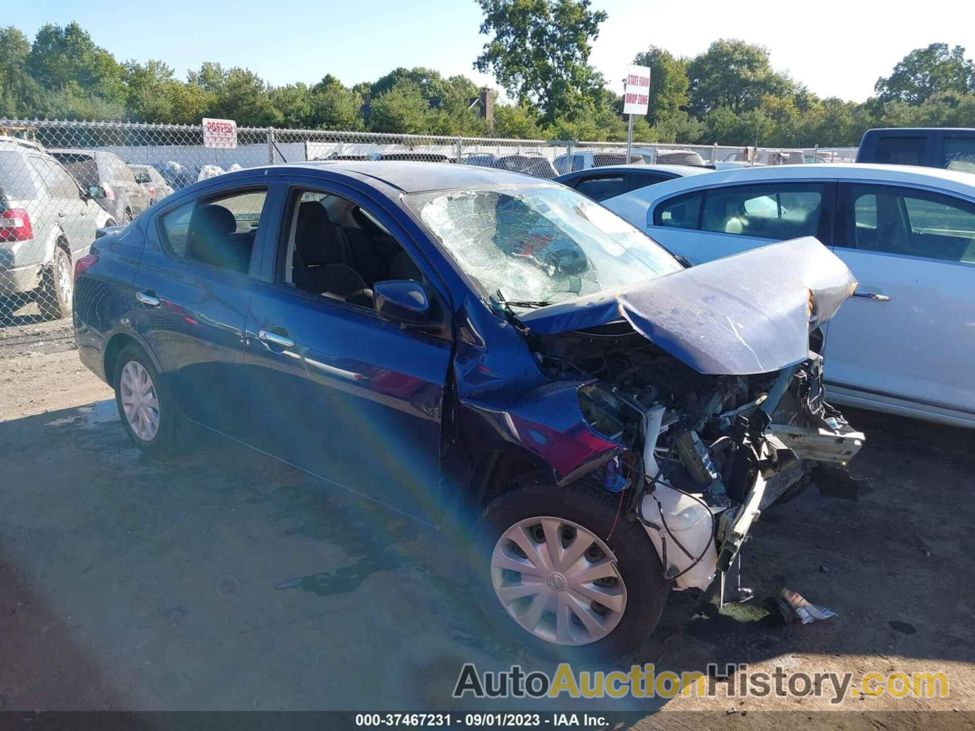 NISSAN VERSA 1.6 SV, 3N1CN7AP8JL815959