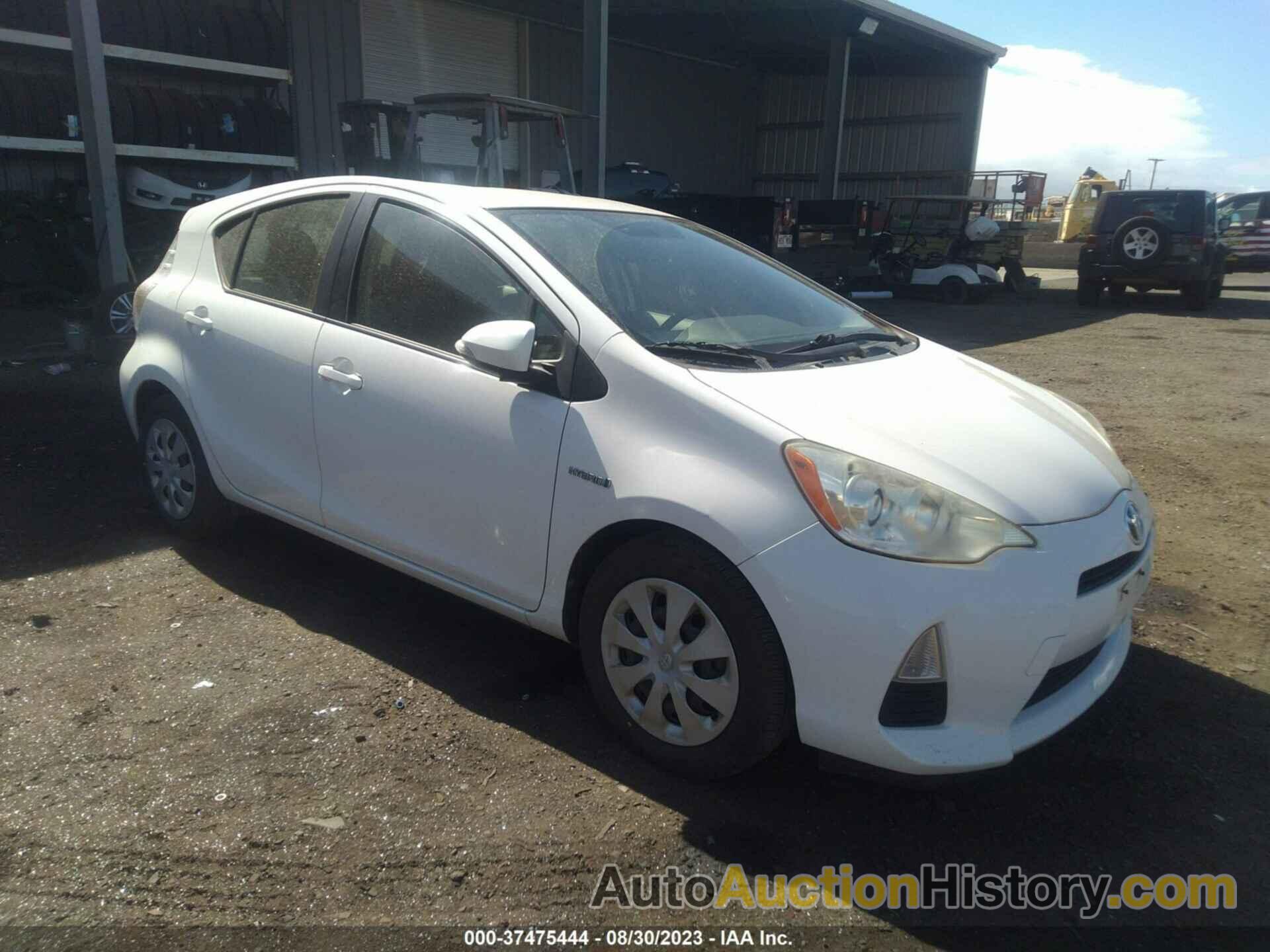 TOYOTA PRIUS C FOUR/ONE/THREE/TWO, JTDKDTB39C1515728