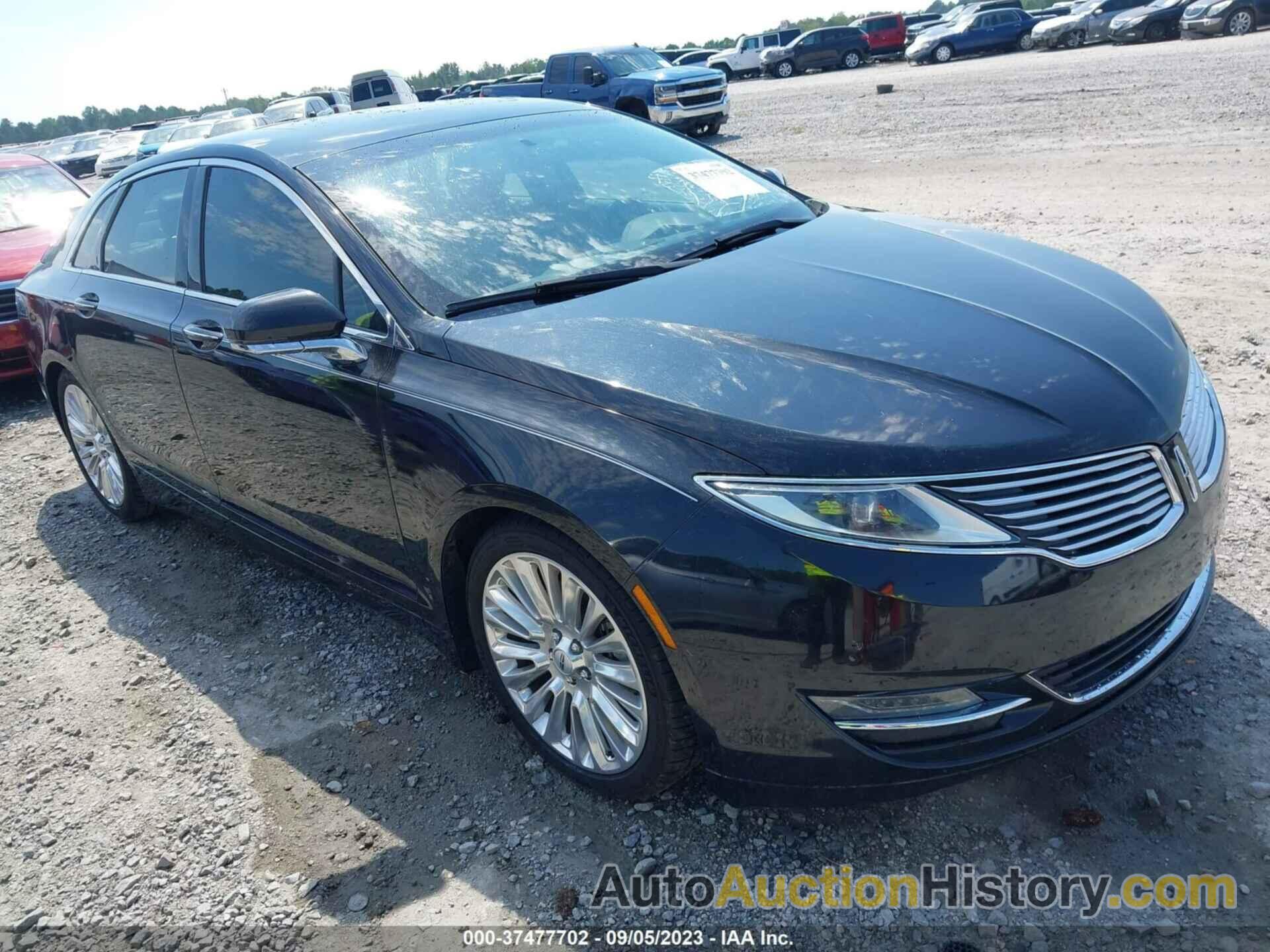 LINCOLN MKZ, 3LN6L2GK7FR600555