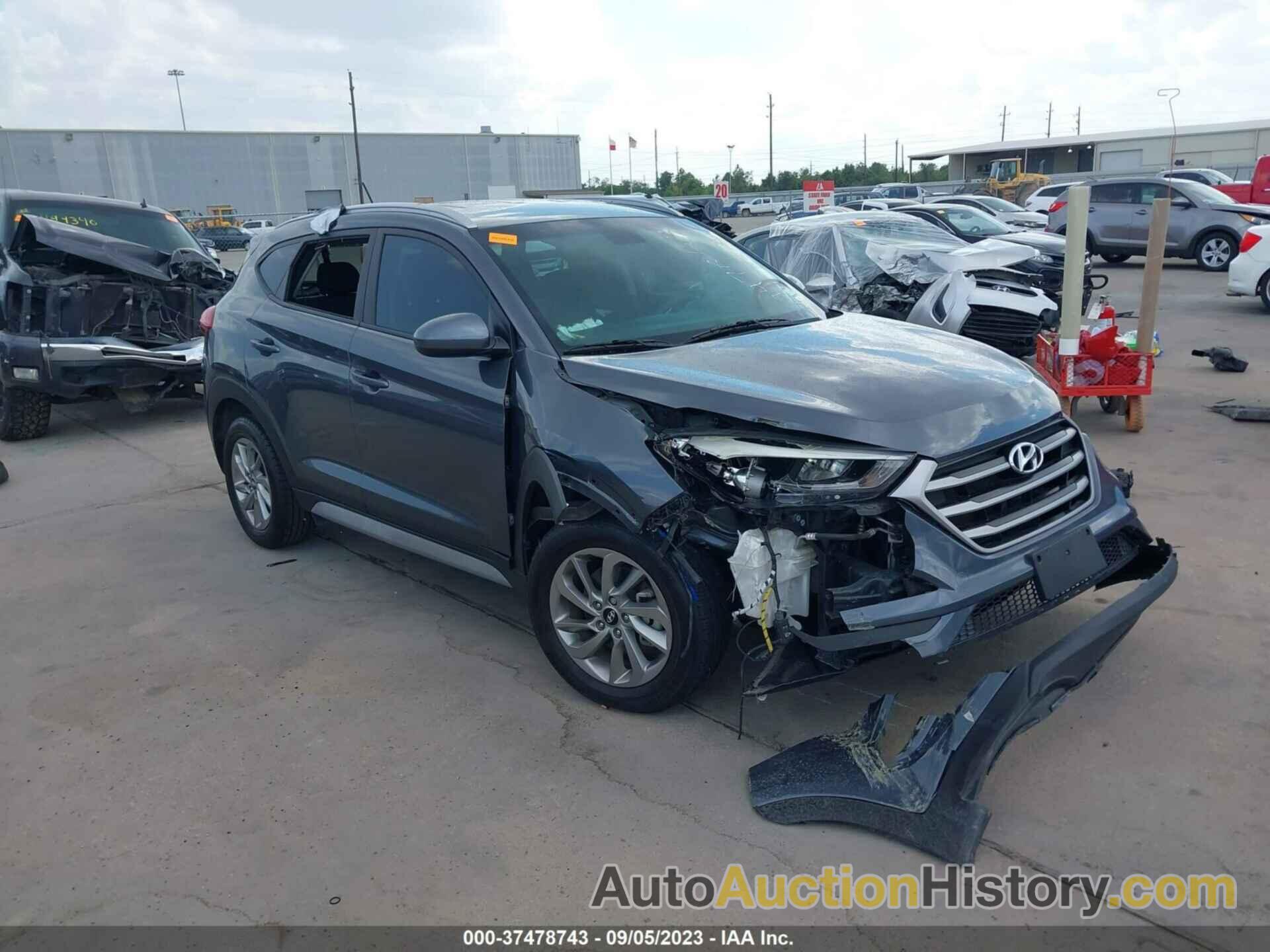 HYUNDAI TUCSON SE, KM8J33A46HU575962