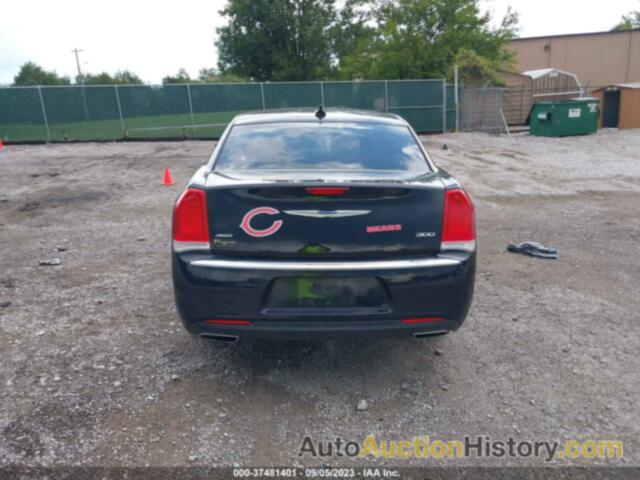 CHRYSLER 300 TOURING AWD, 2C3CCARG2JH332050