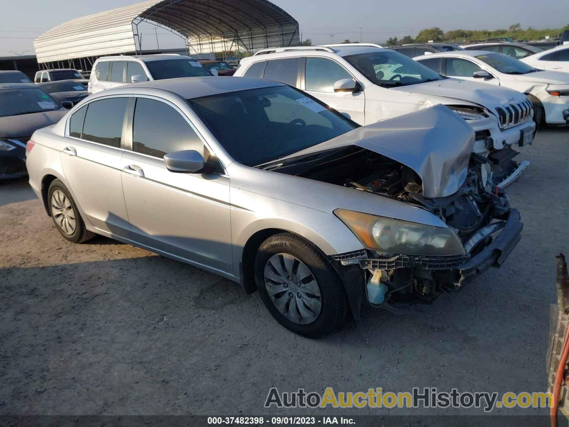 HONDA ACCORD LX, 1HGCP2F33BA153654