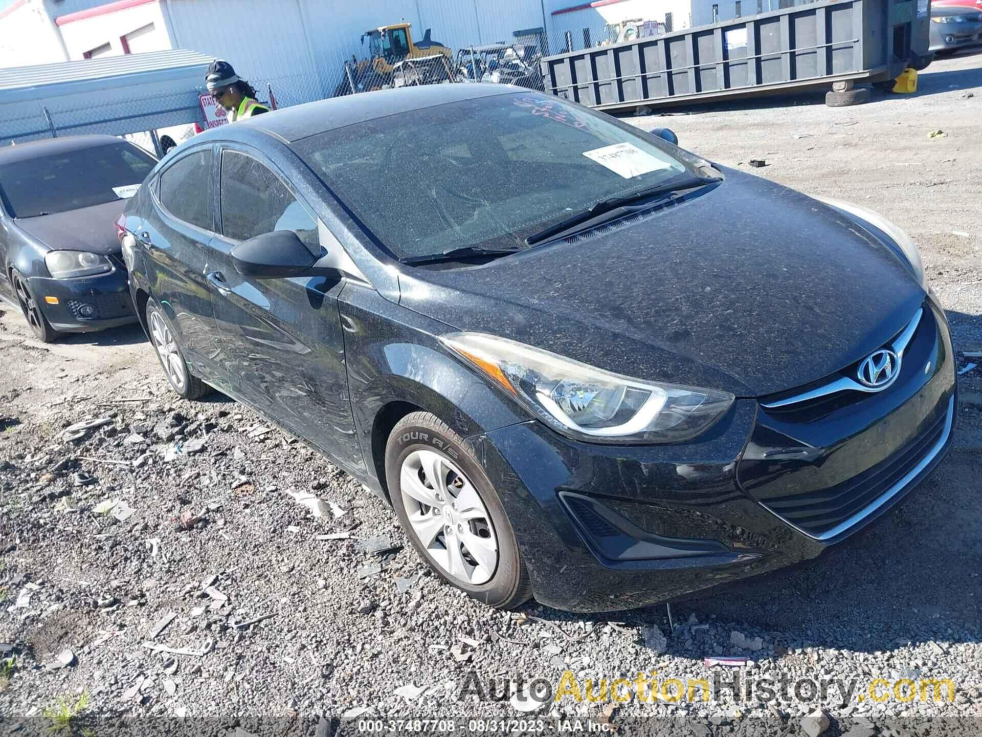 HYUNDAI ELANTRA SE, 5NPDH4AE8GH724186