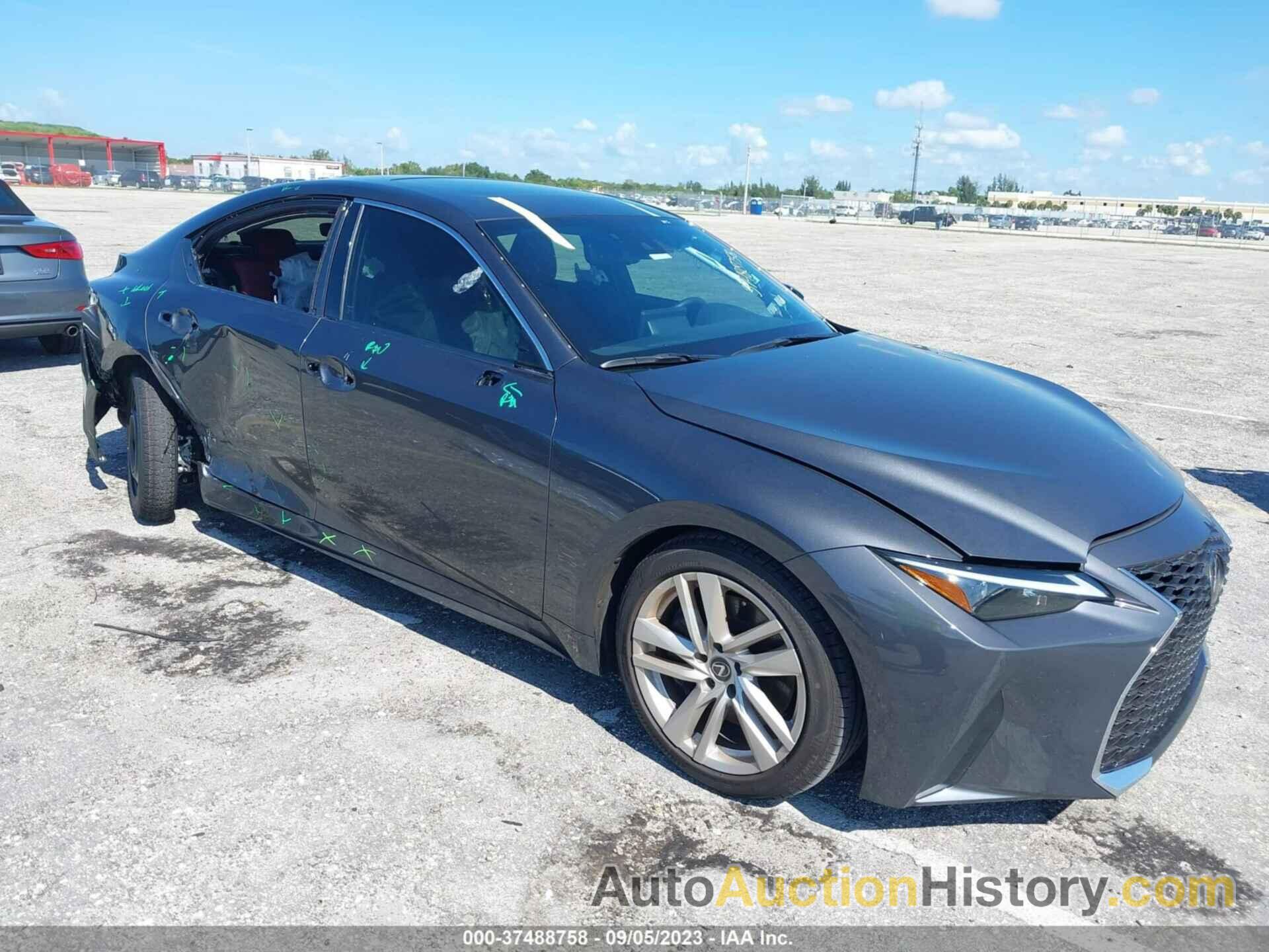 LEXUS IS IS 300, JTHCA1D23P5126392