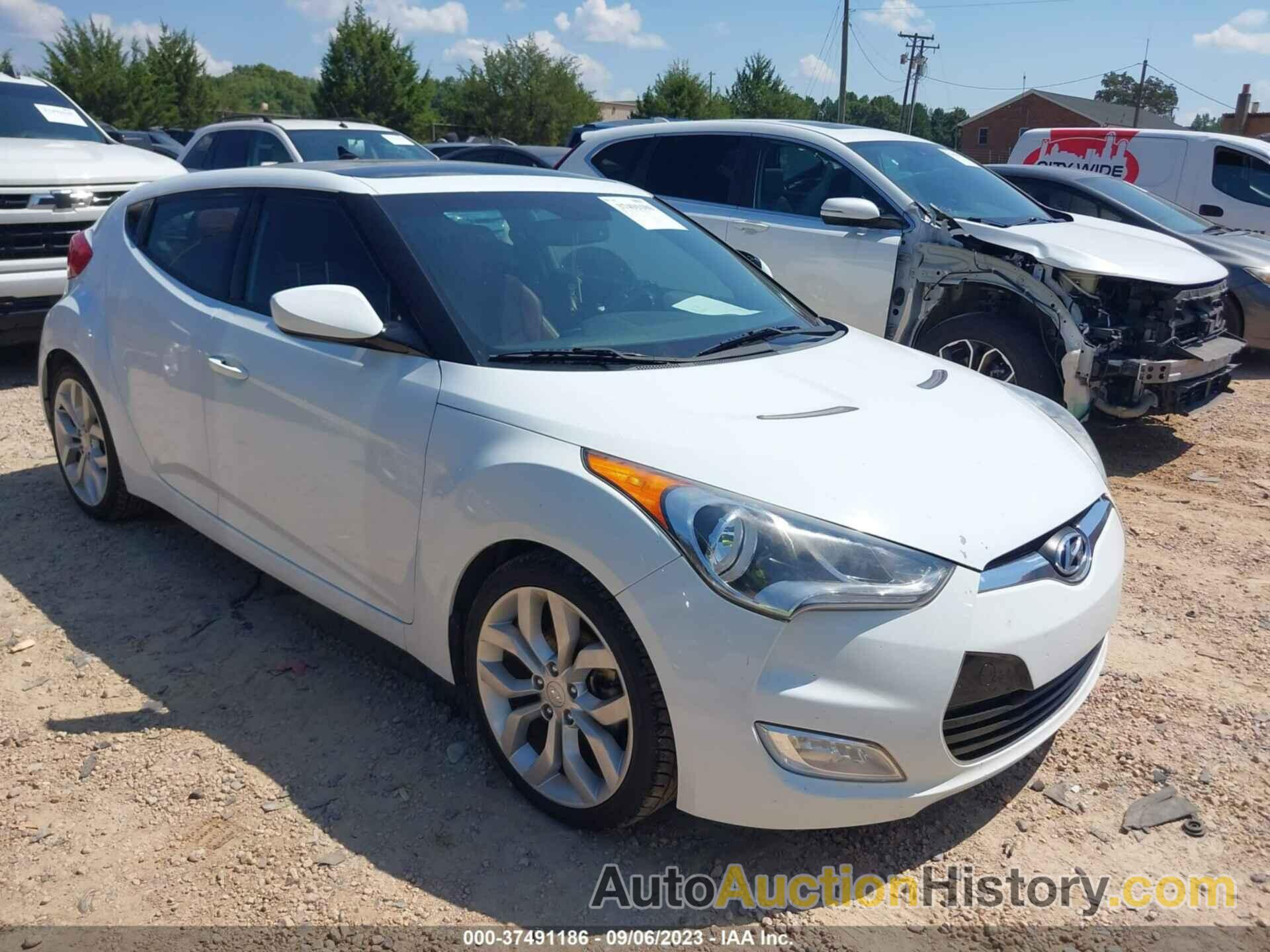 HYUNDAI VELOSTER W/RED INT, KMHTC6AD2DU160996