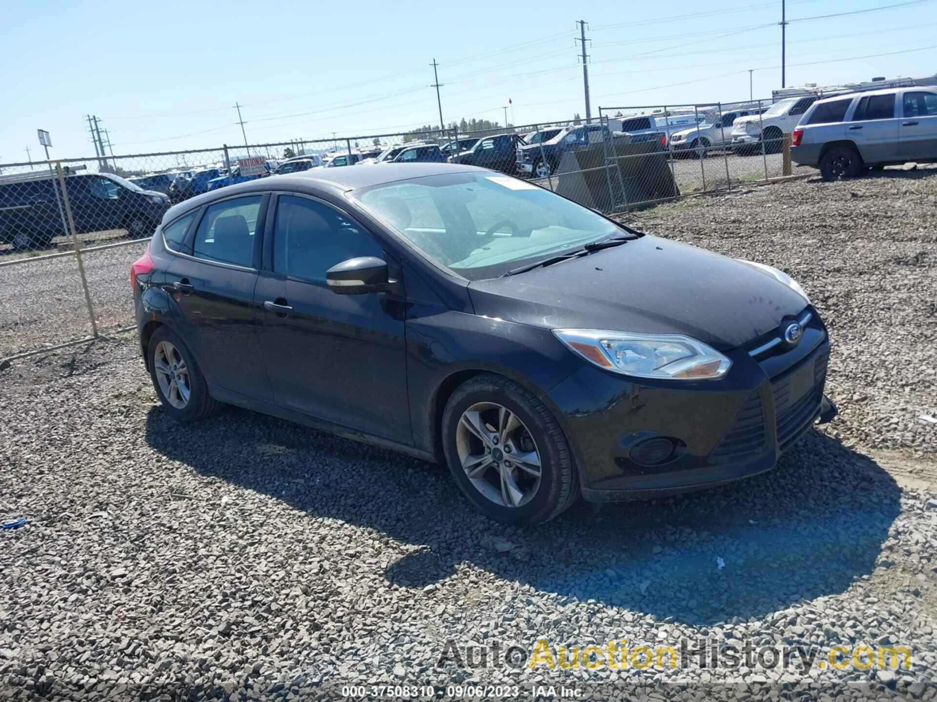 FORD FOCUS SE, 1FADP3K28EL250840