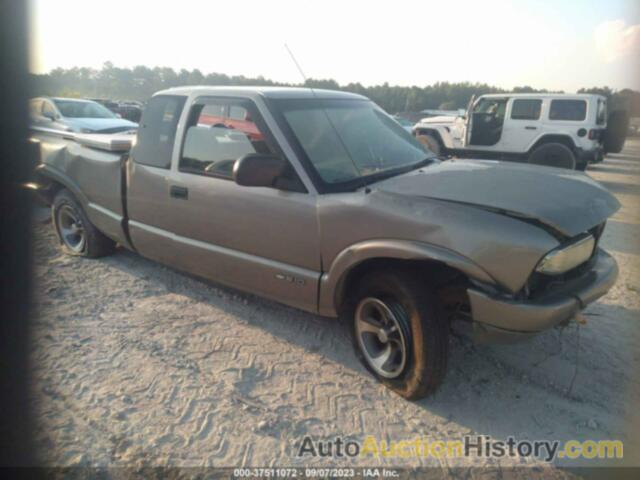 CHEVROLET S-10 LS, 1GCCS19W518228244