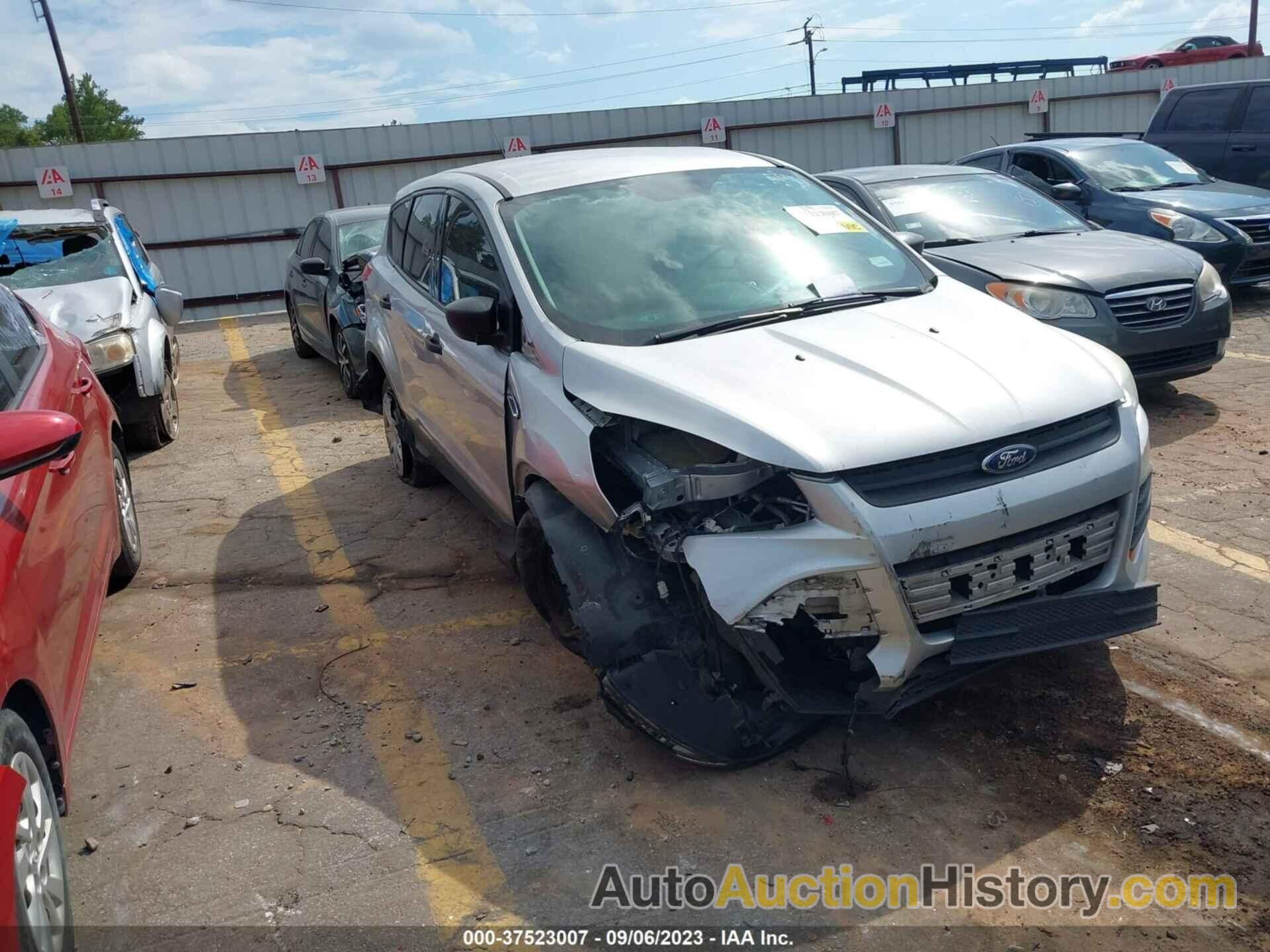 FORD ESCAPE S, 1FMCU0F74FUC61439