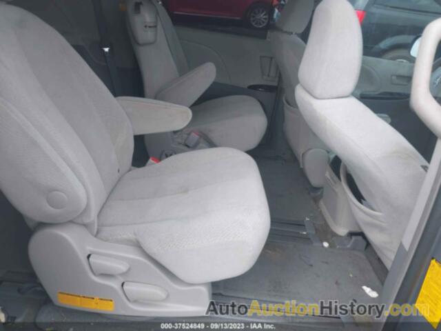 TOYOTA SIENNA LE V6 7 PASSENGER AUTO ACCESS SEAT/LE V6 8 PASSENGER, 5TDKK3DC9CS224796