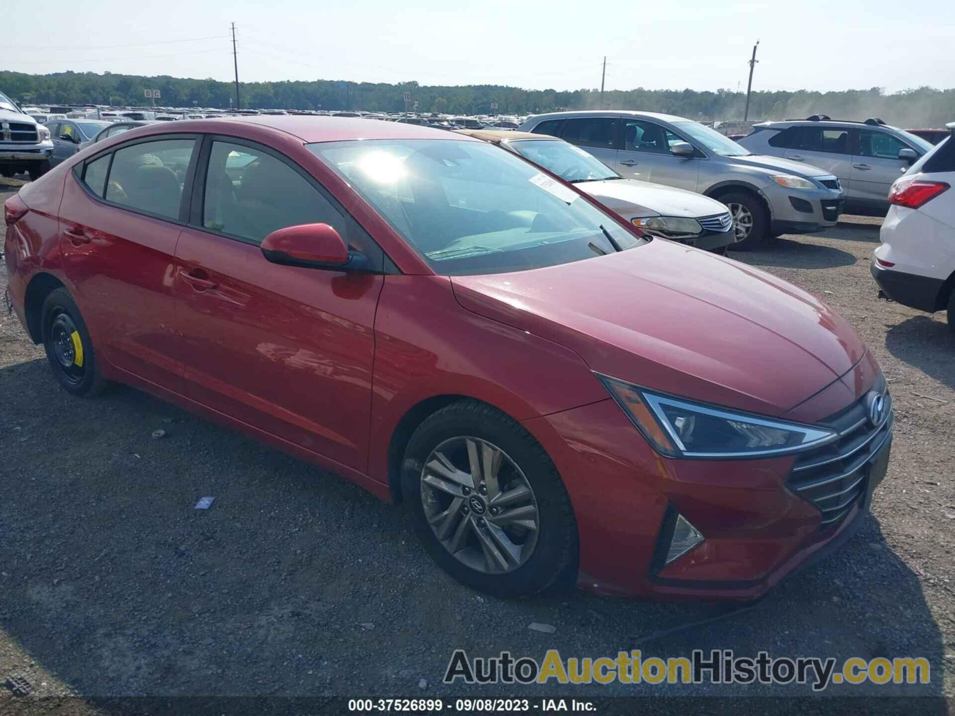 HYUNDAI ELANTRA SEL, 5NPD84LF2KH411035