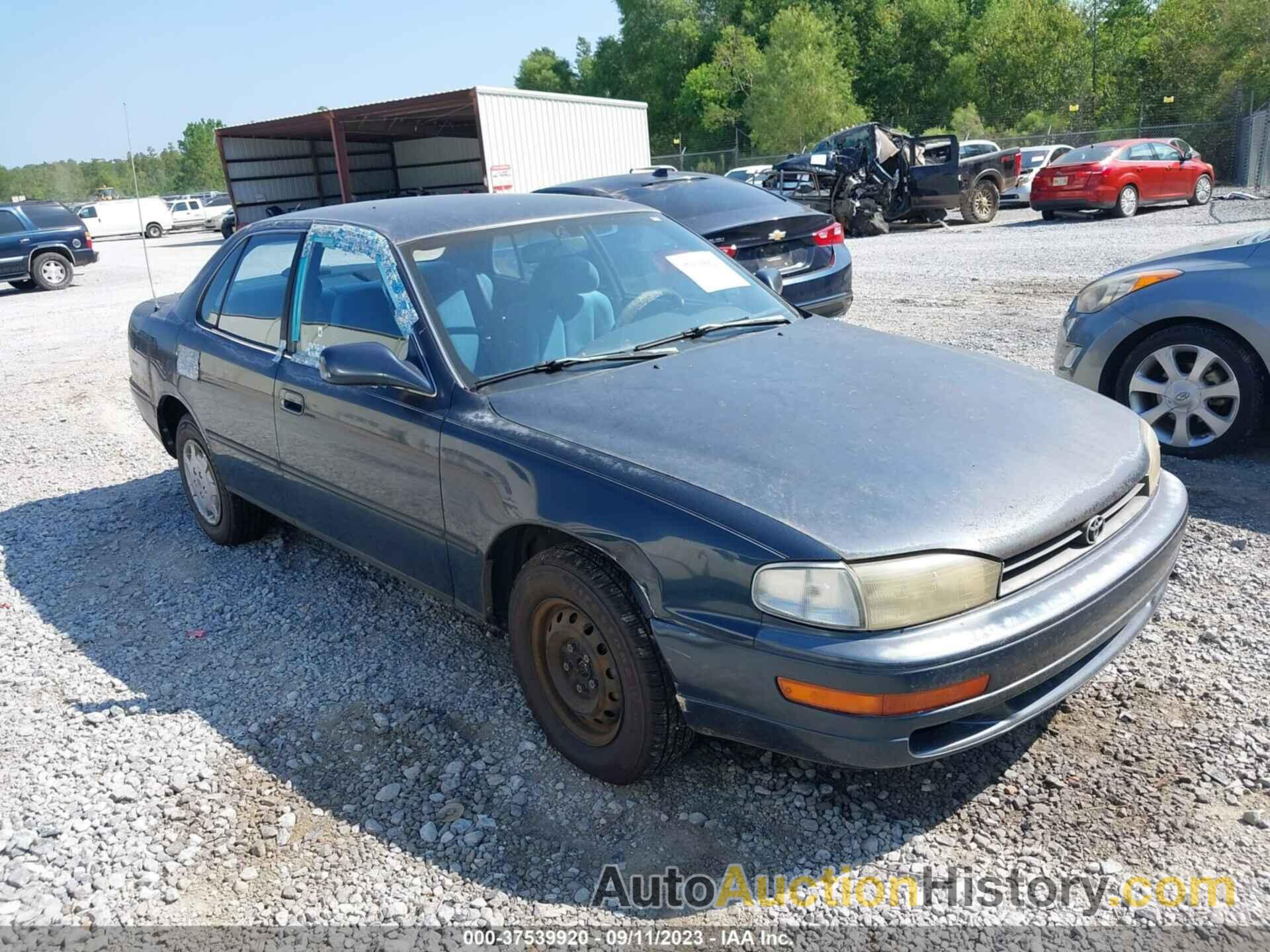 TOYOTA CAMRY LE, JT2SK12E8N0012723