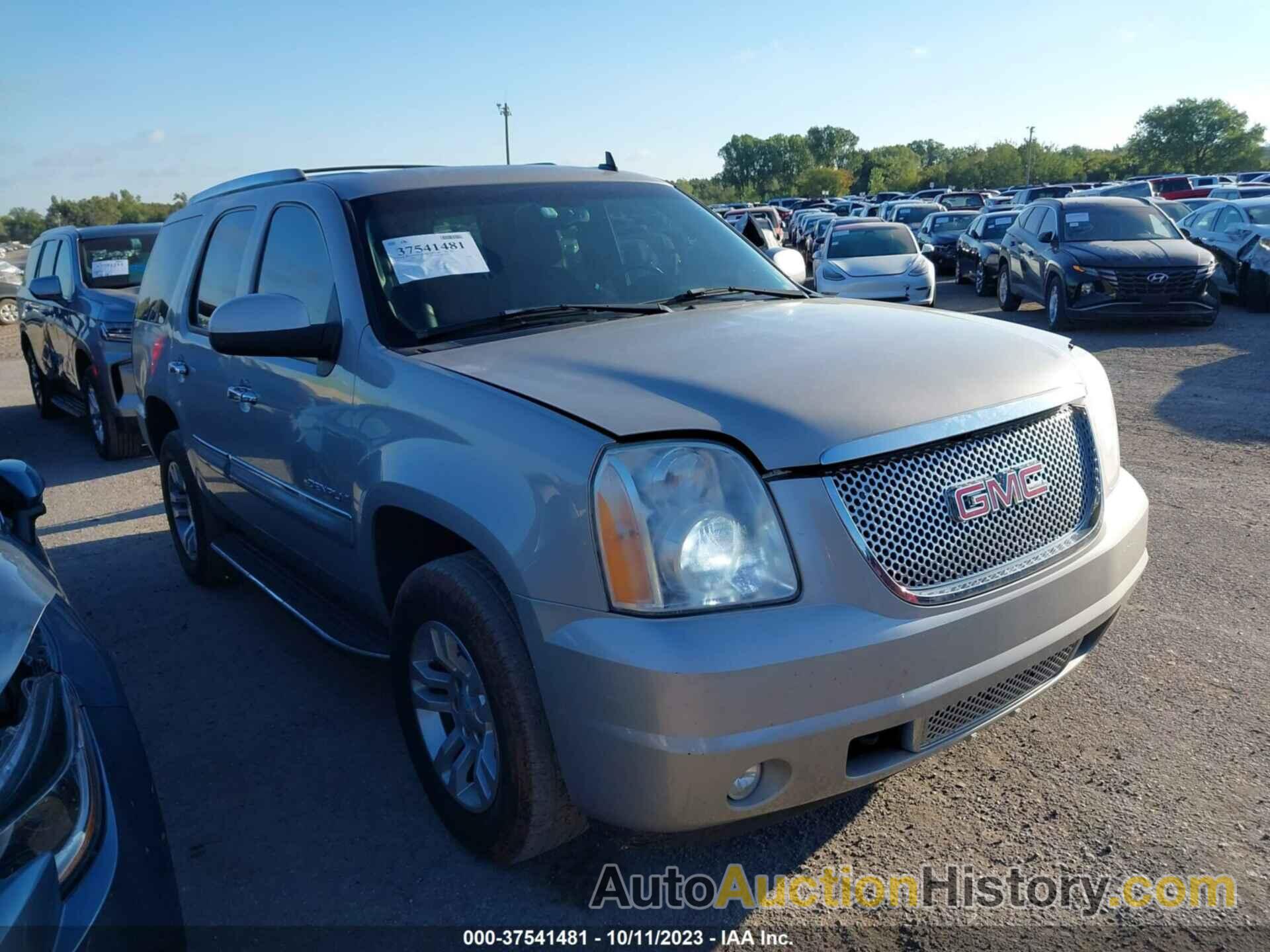 GMC YUKON DENALI, 1GKFK63857J364416