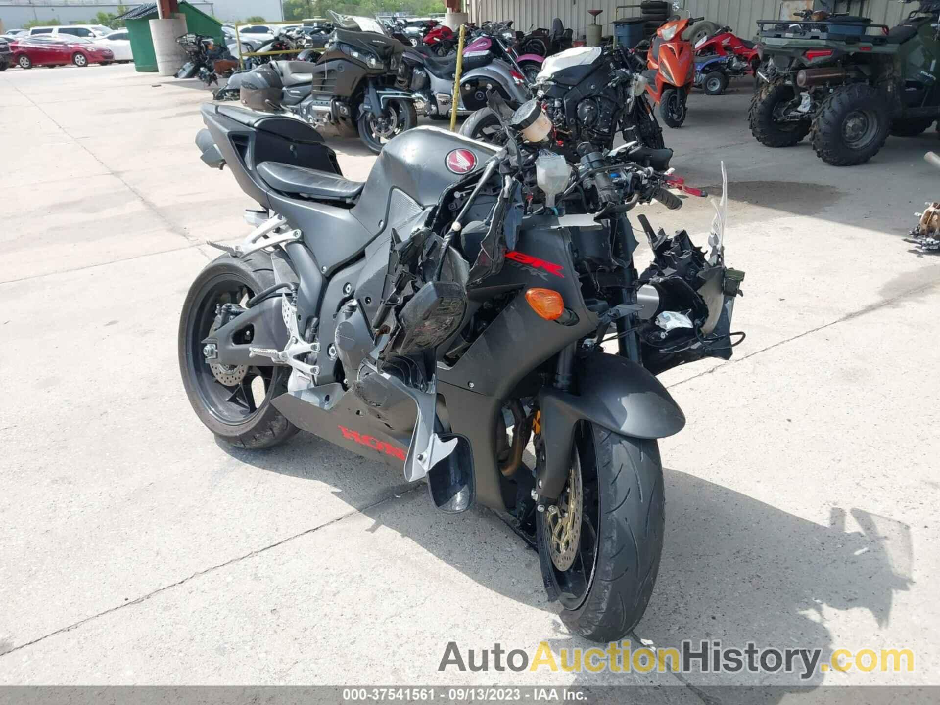 HONDA CBR600 RA, JH2PC40J7LK600181