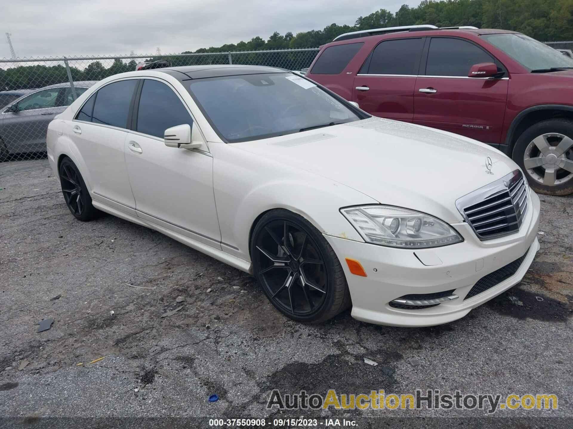 MERCEDES-BENZ S 550, WDDNG7DB5DA522635