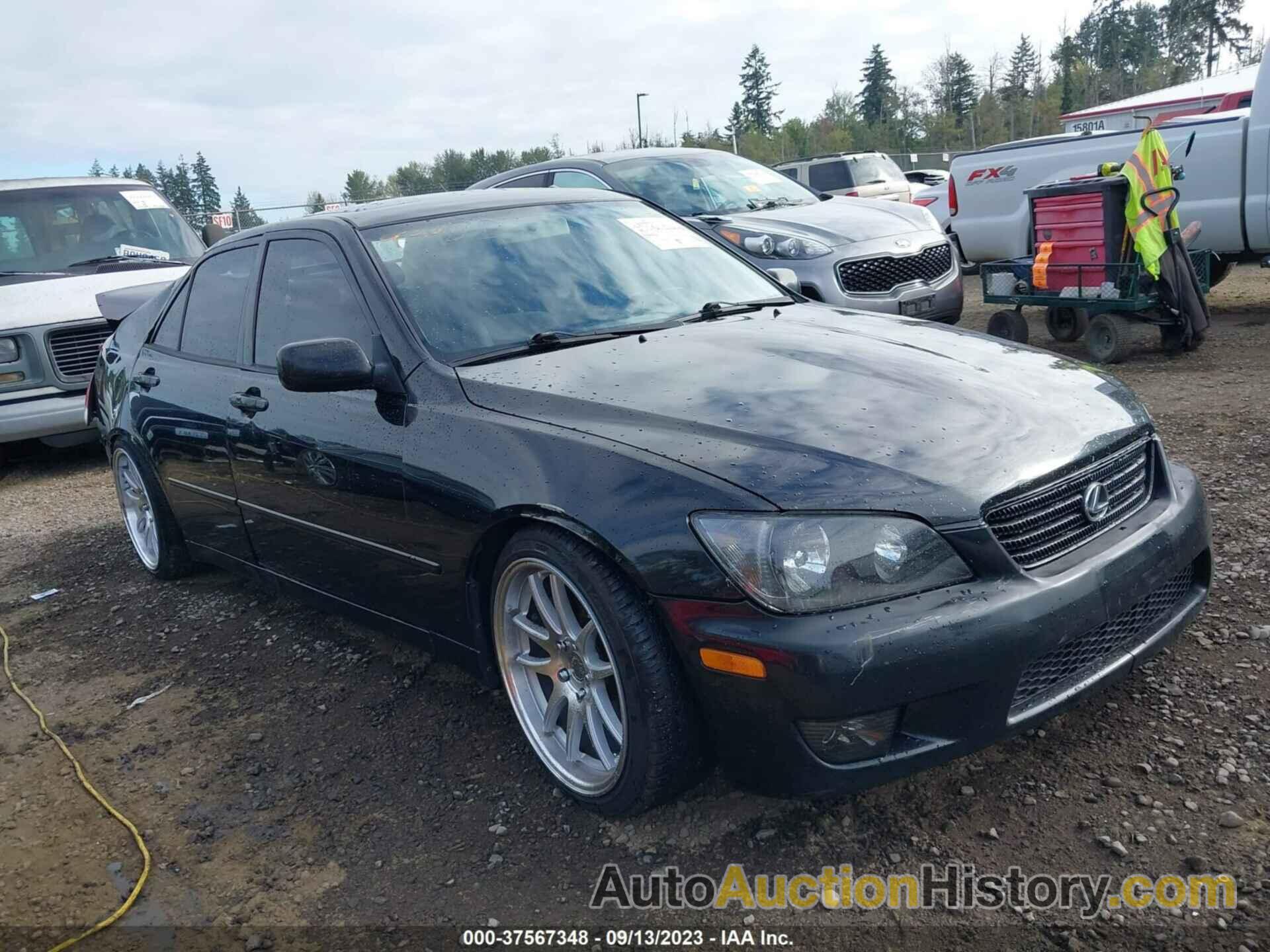 LEXUS IS 300, JTHBD182810005746