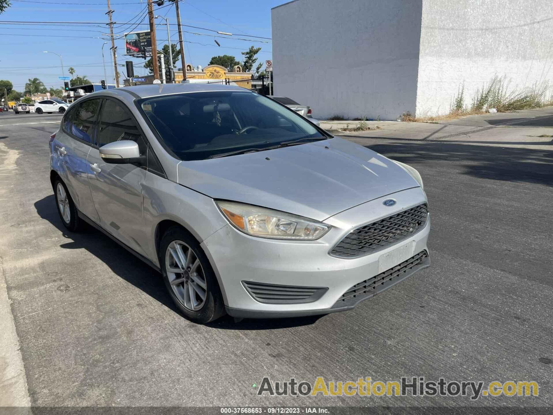 FORD FOCUS SE, 1FADP3K23HL284852