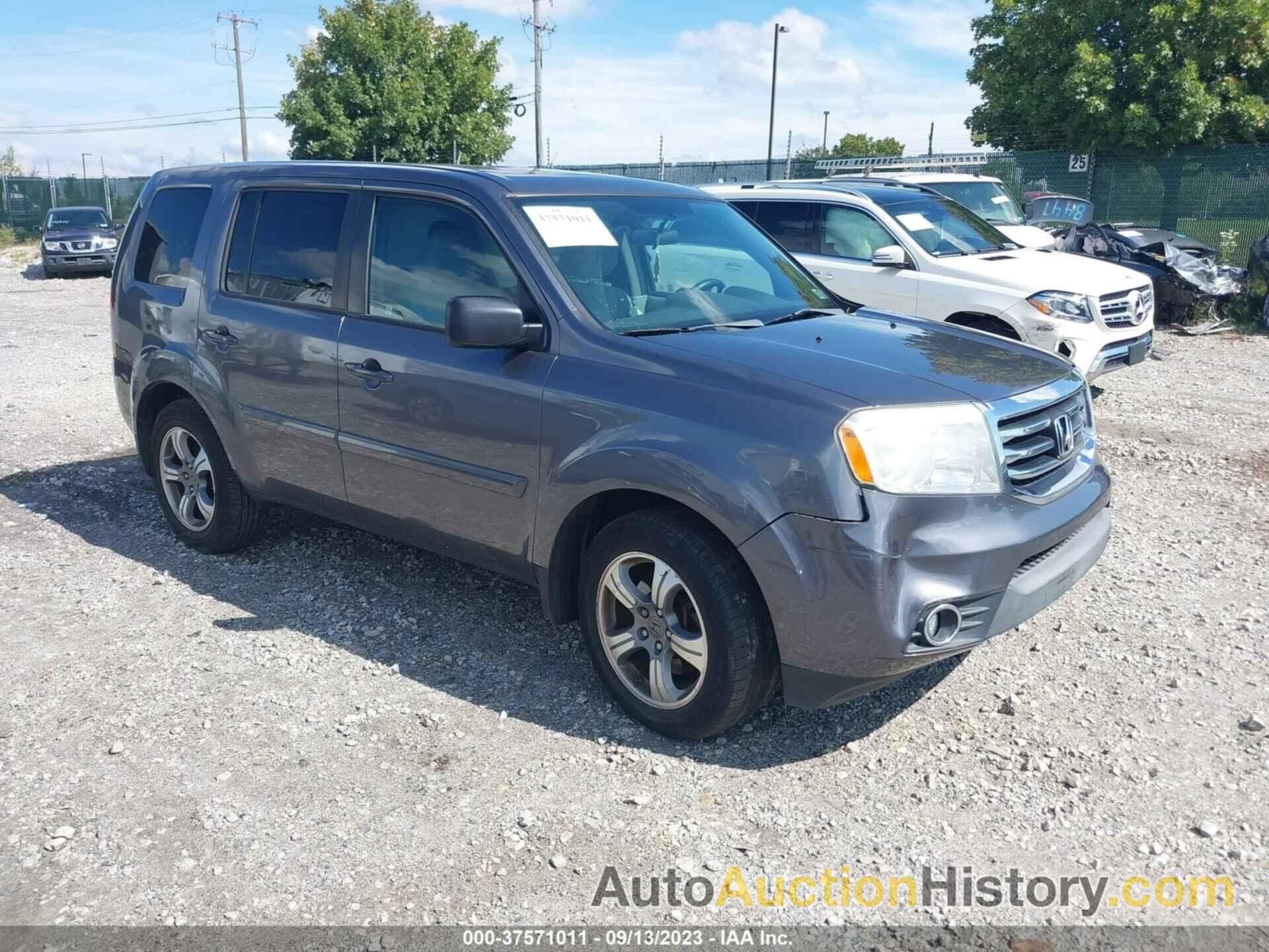 HONDA PILOT SE, 5FNYF4H36FB007035