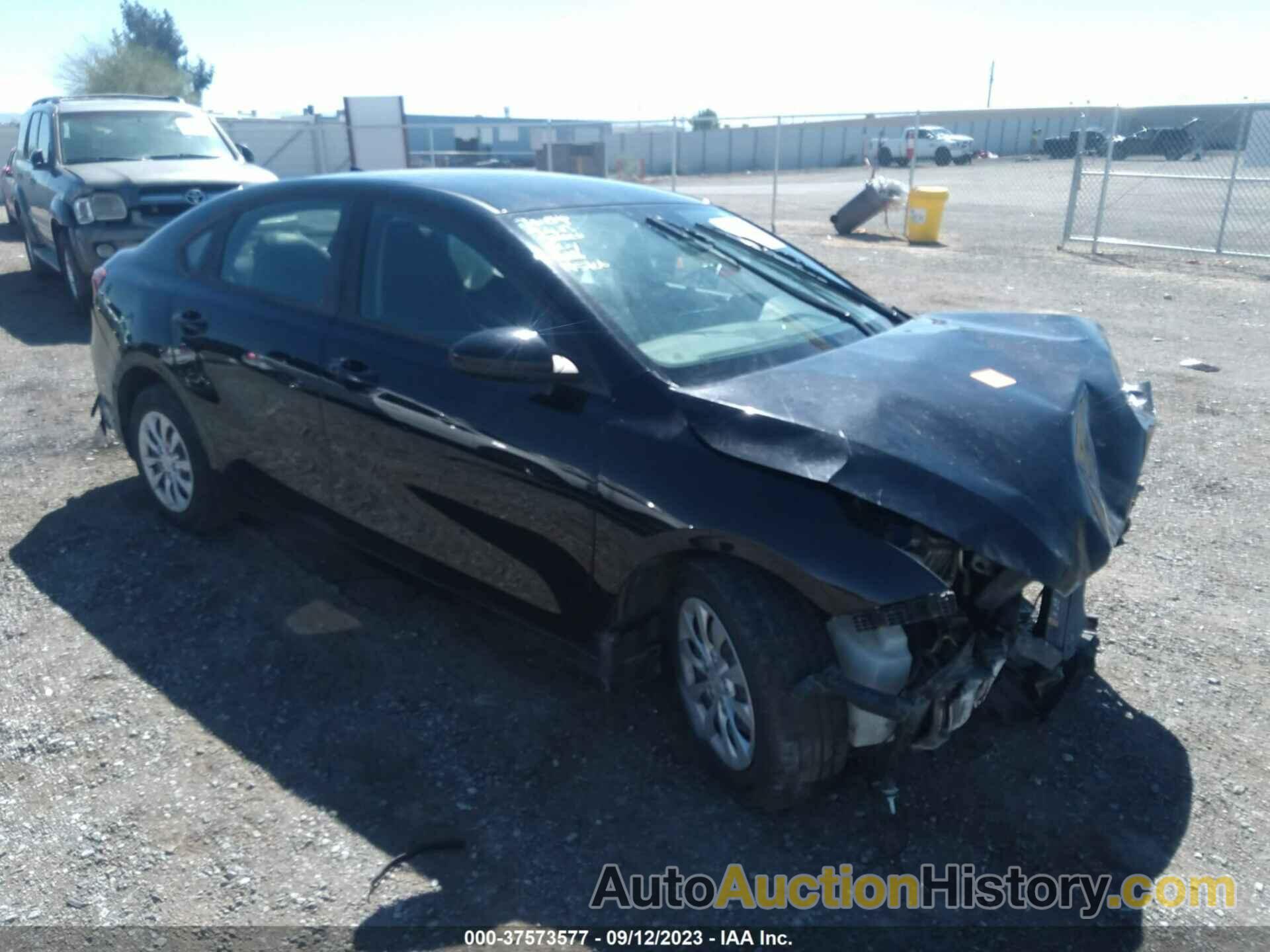 KIA FORTE FE, 3KPF24AD6LE160795