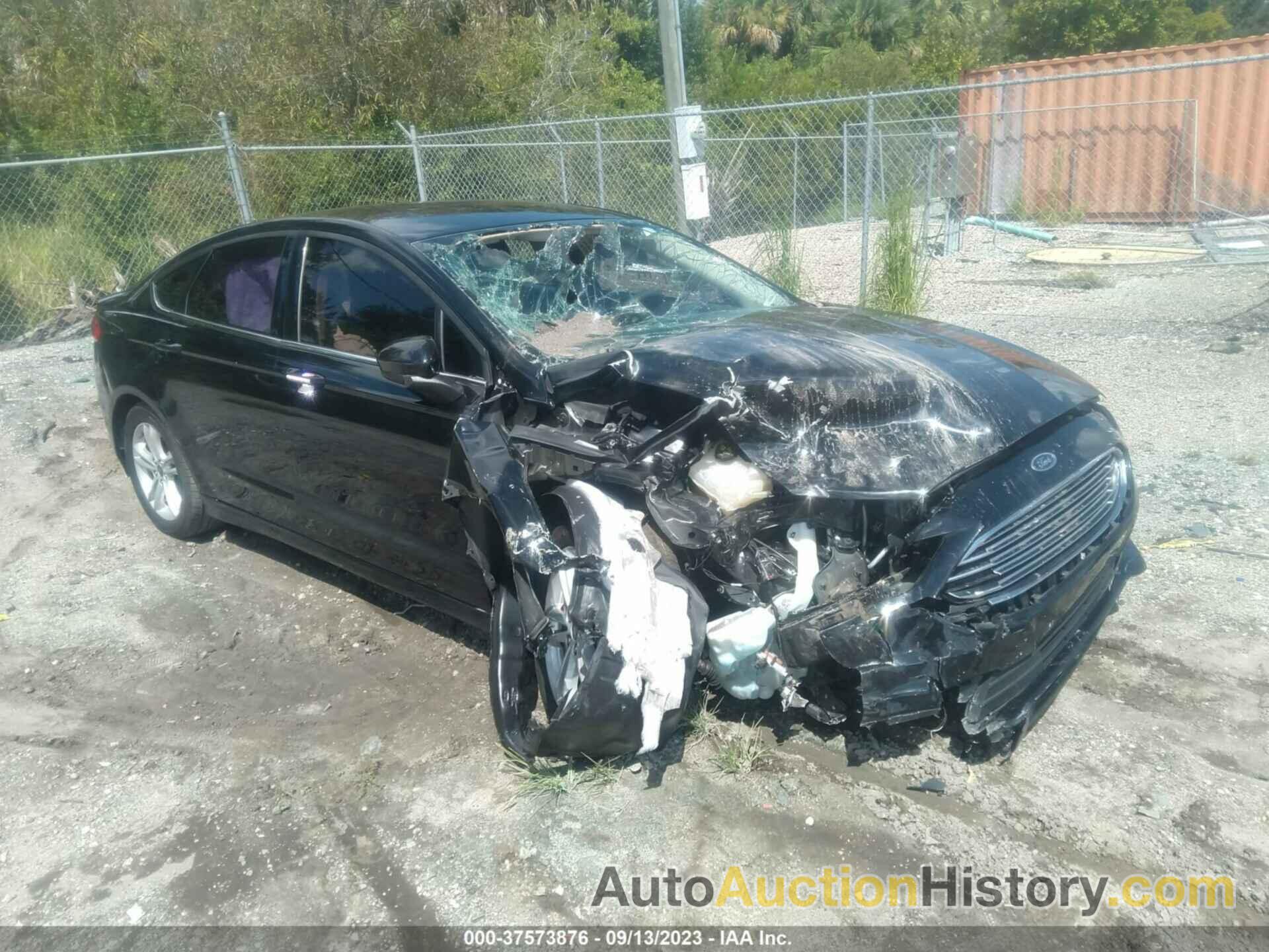 FORD FUSION SE, 3FA6P0HD9JR238384