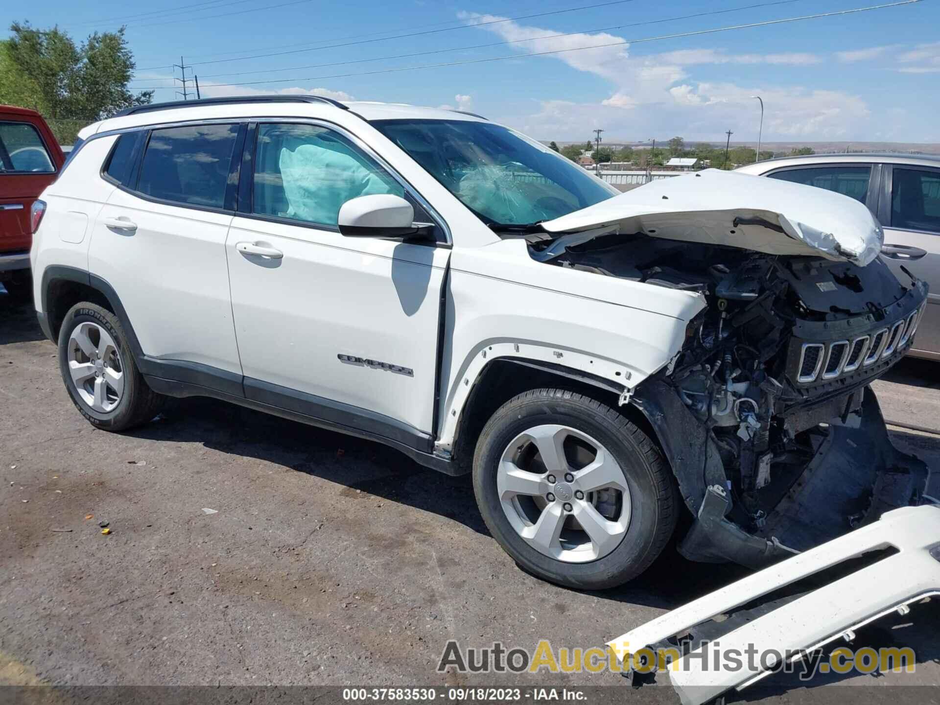 JEEP COMPASS LATITUDE 4X4, 3C4NJDBB9KT723540