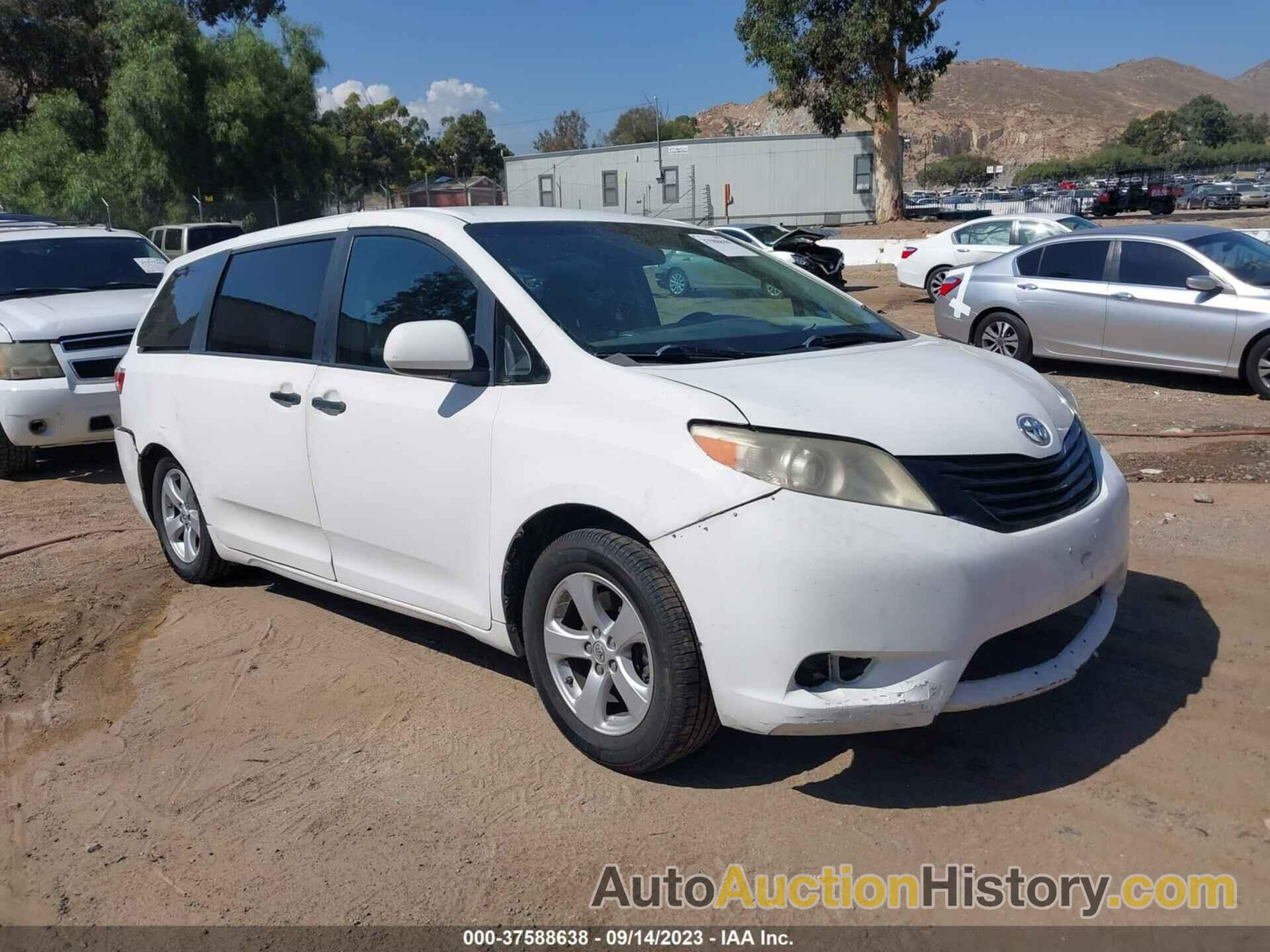 TOYOTA SIENNA L, 5TDZK3DC3FS546689