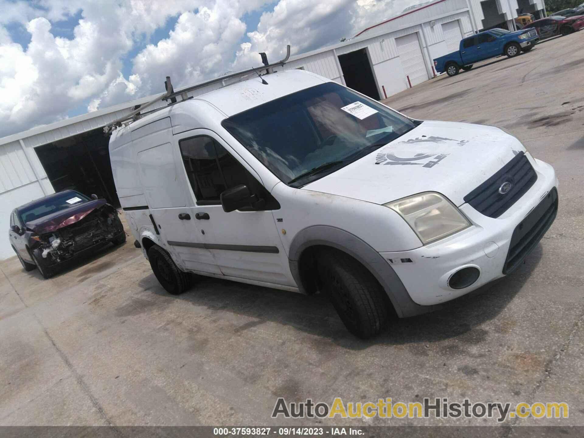 FORD TRANSIT CONNECT XLT, NM0LS7DN3BT061492