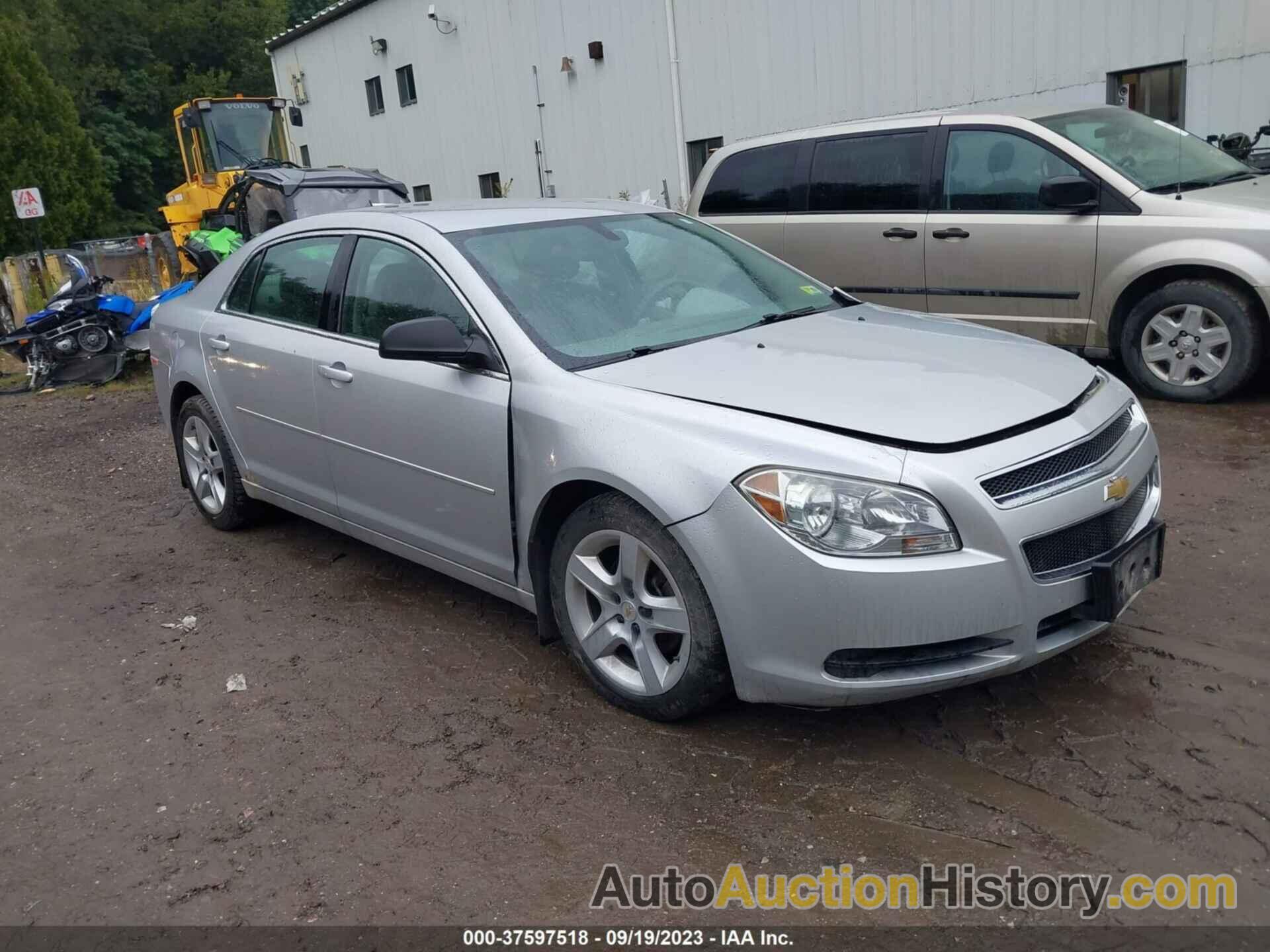 CHEVROLET MALIBU LS, 1G1ZB5E11BF296025