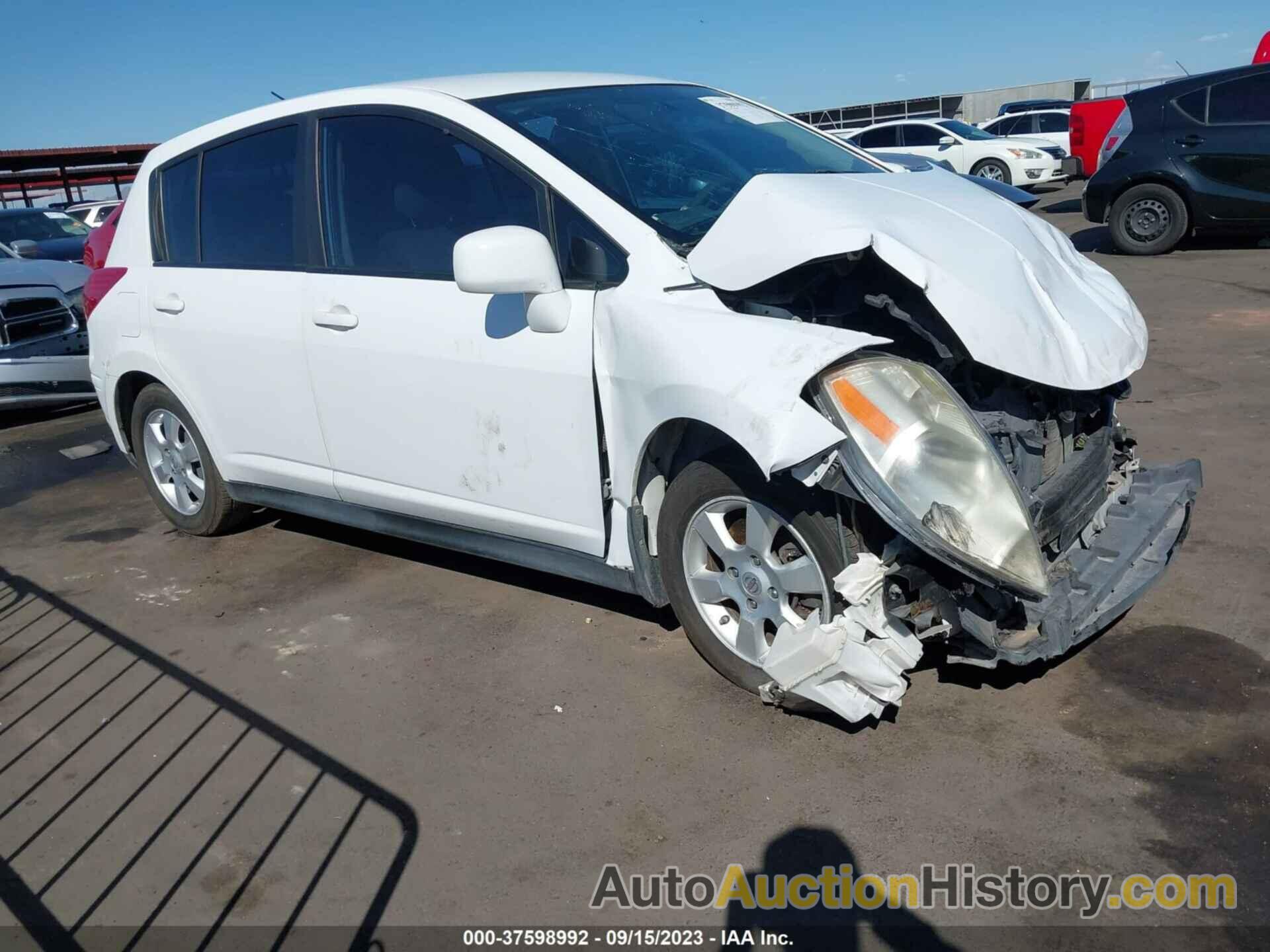 NISSAN VERSA 1.8 SL, 3N1BC13E47L414606