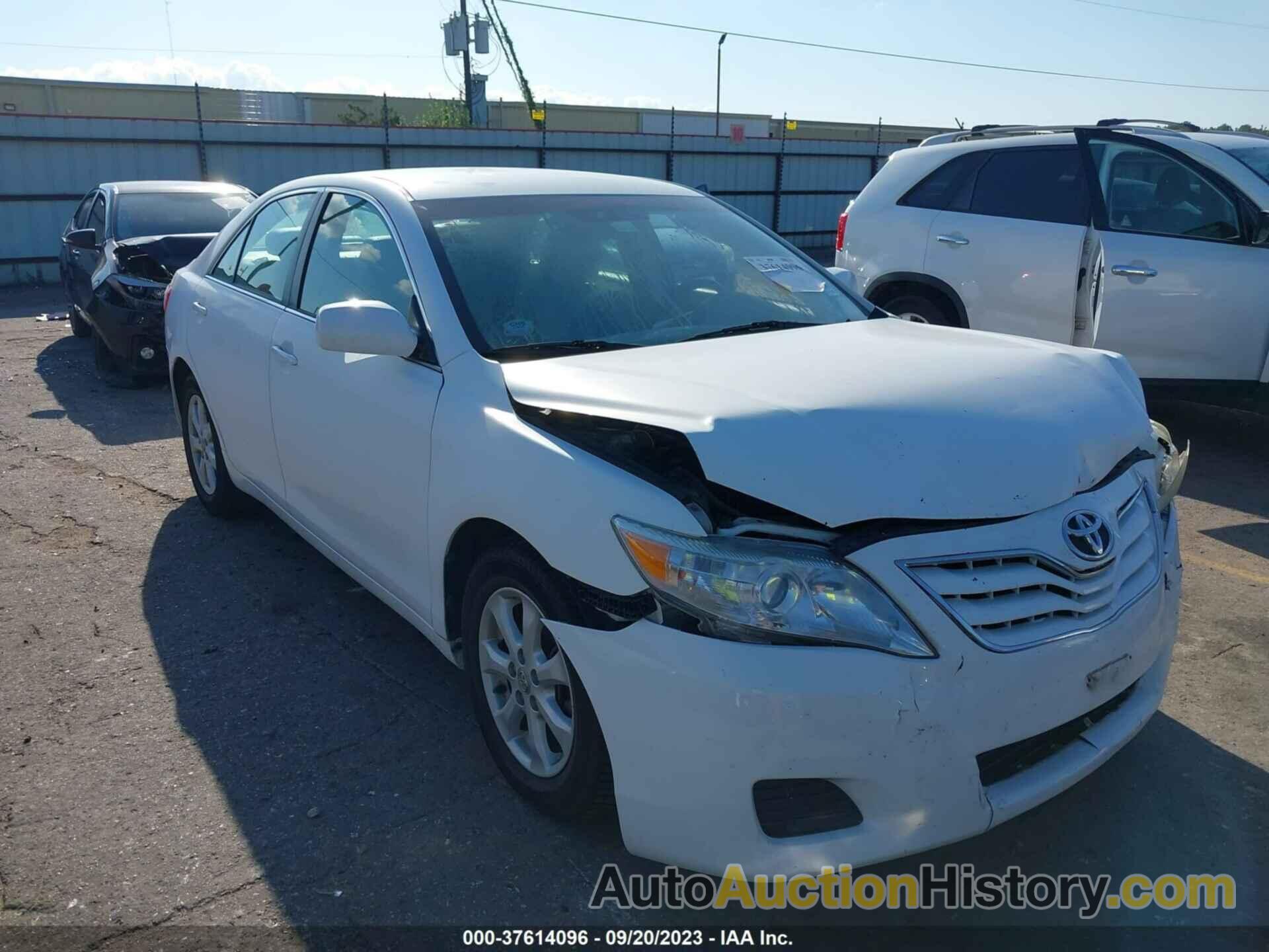 TOYOTA CAMRY, 4T1BF3EK7BU725962