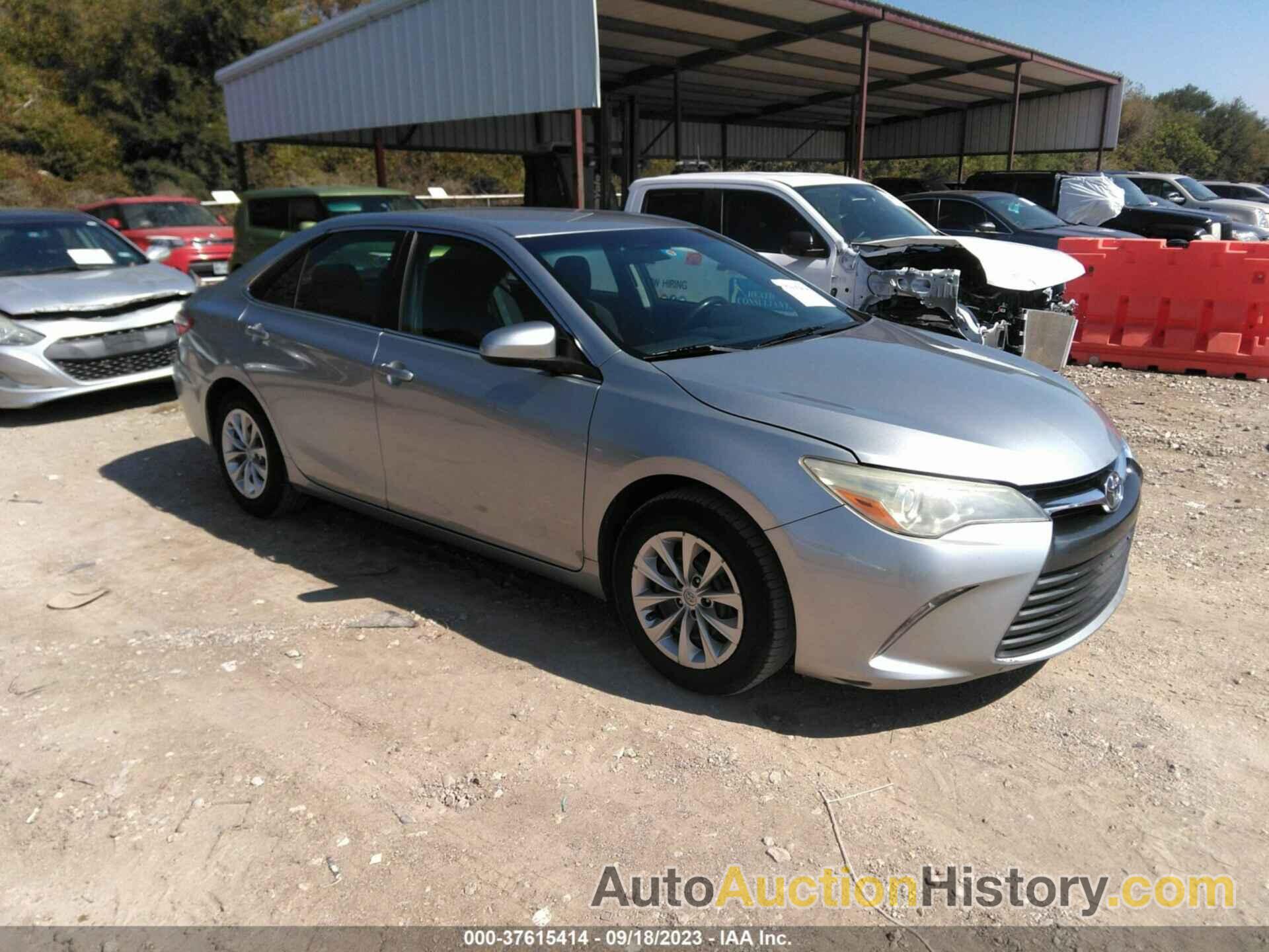 TOYOTA CAMRY XLE/SE/LE/XSE, 4T4BF1FK4FR451103