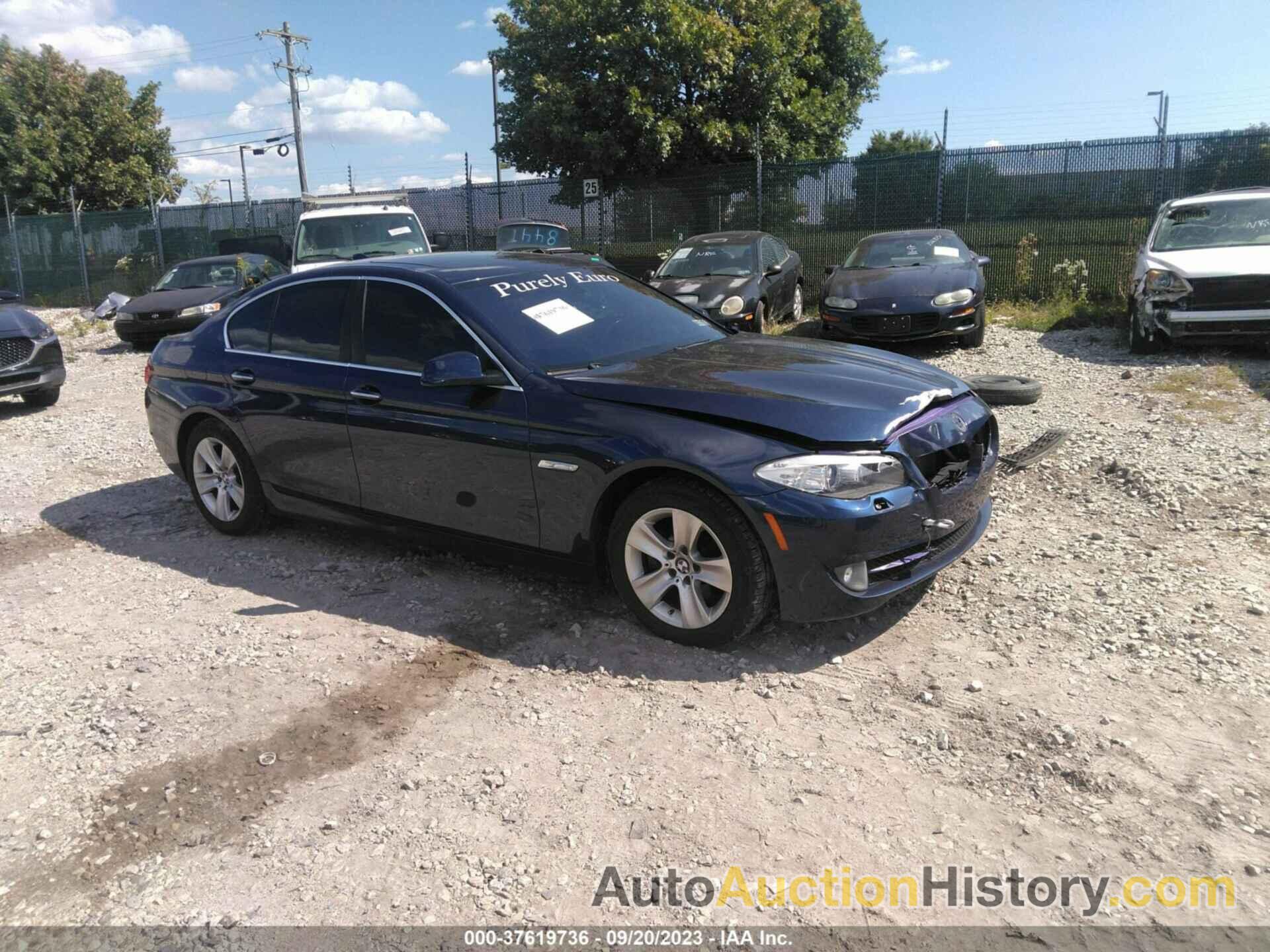 BMW 528 XI, WBAXH5C57DD109742