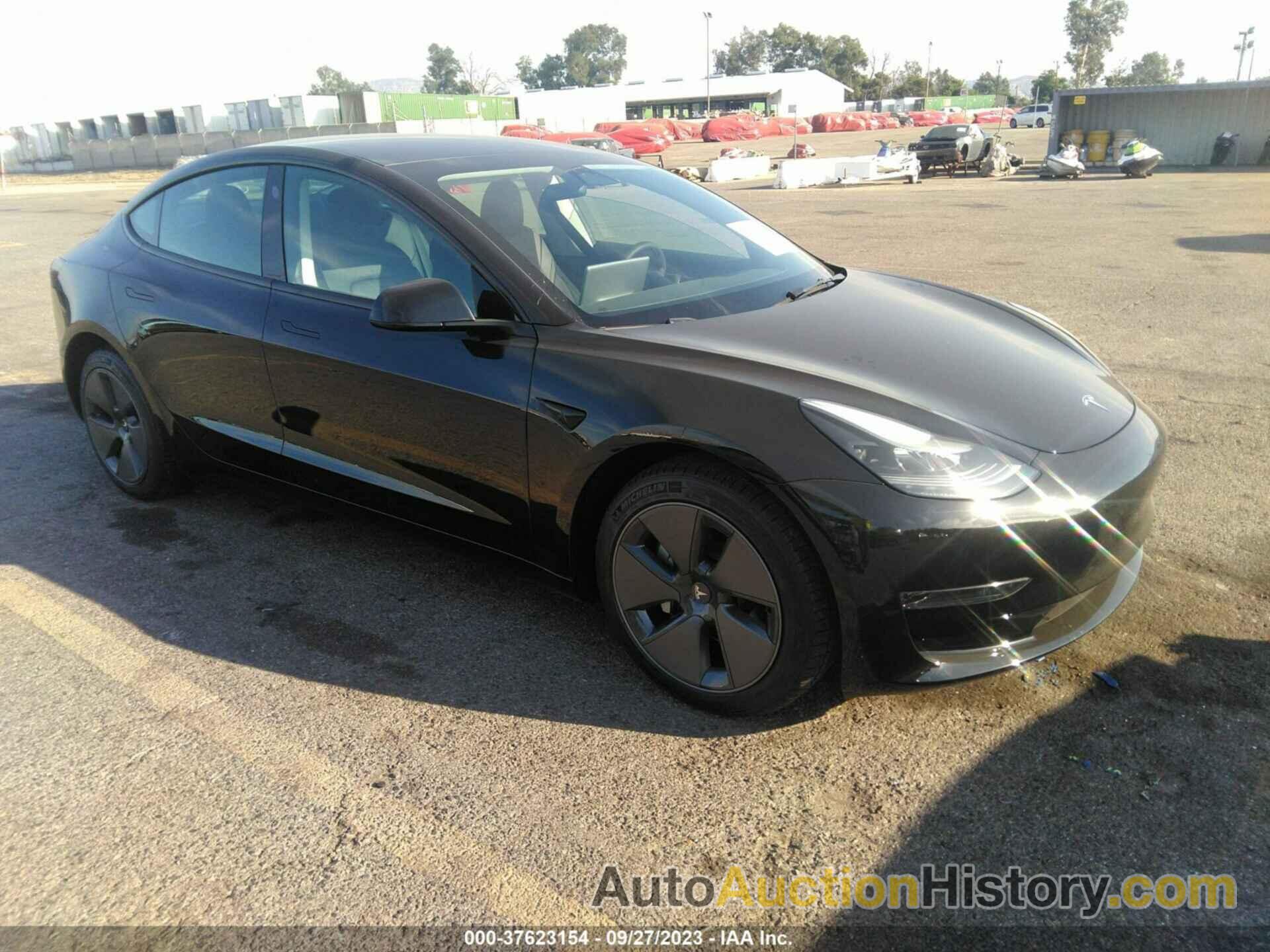 TESLA MODEL 3, 5YJ3E1EA9PF589843