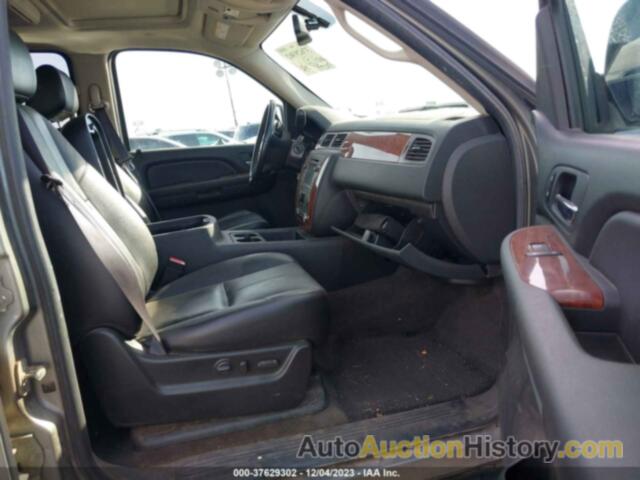 CHEVROLET SUBURBAN 2500 LT2, 1GNGK56K39R294797