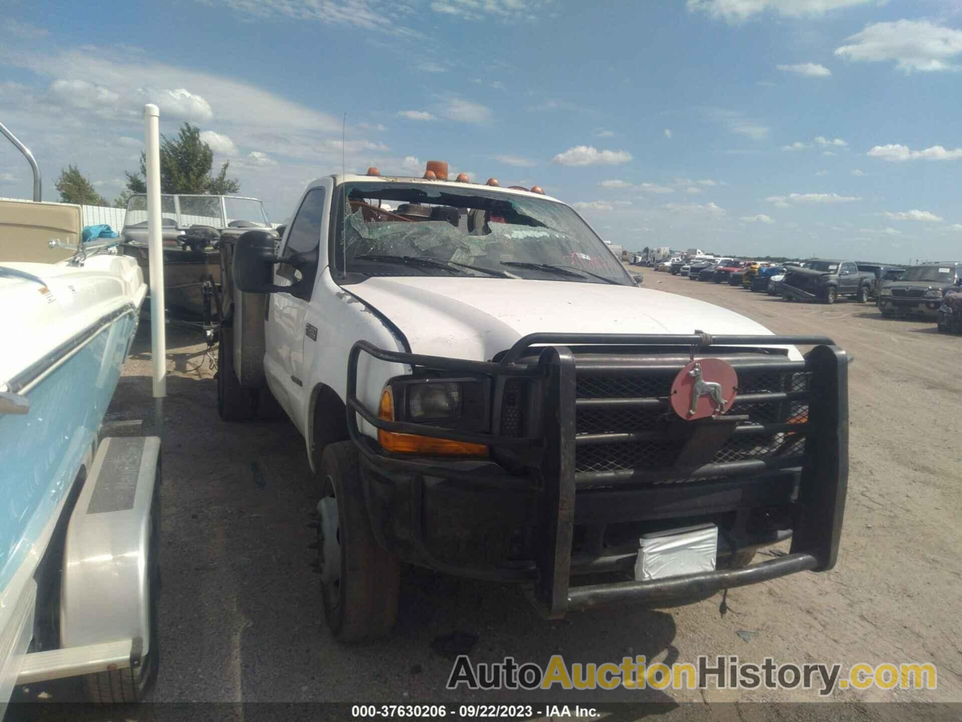 FORD SUPER DUTY F-450 XL/XLT/LARIAT, 1FDXF46F4YEE07958