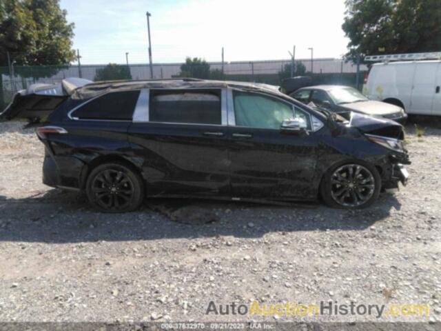 TOYOTA SIENNA XSE, 5TDXRKEC8PS143143