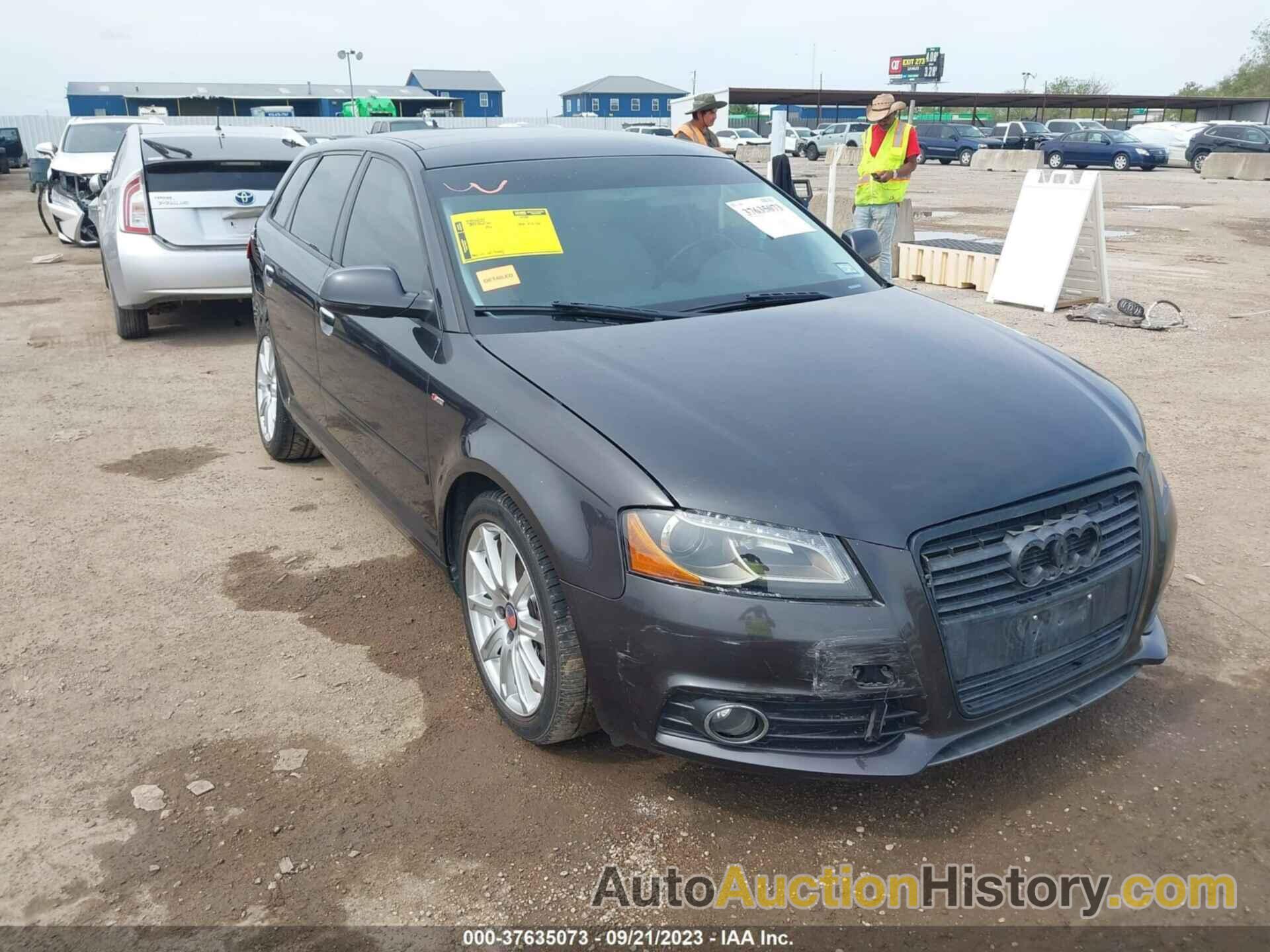 AUDI A3 PREMIUM PLUS, WAUKJAFM5DA012678