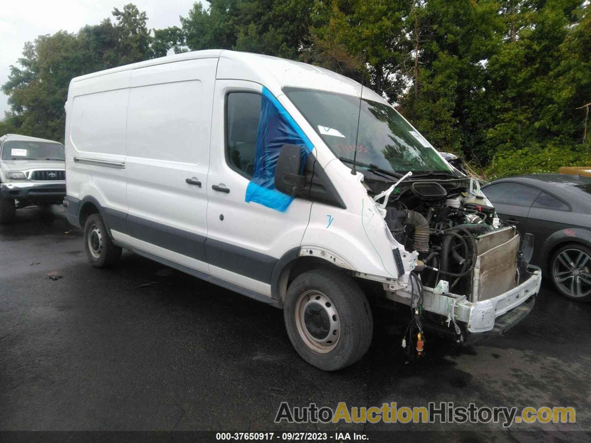 FORD TRANSIT VAN, 1FTYR2CG8JKA23514